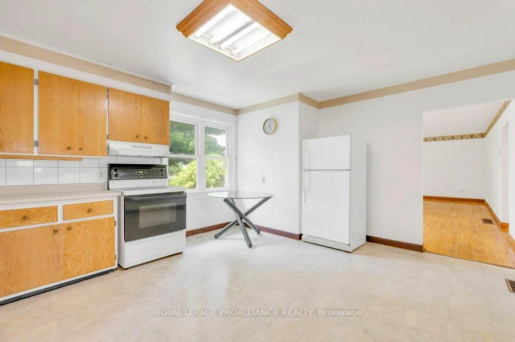 Photo 17 of 119 Drummond Street, Brighton, Rural Brighton — HOMEH