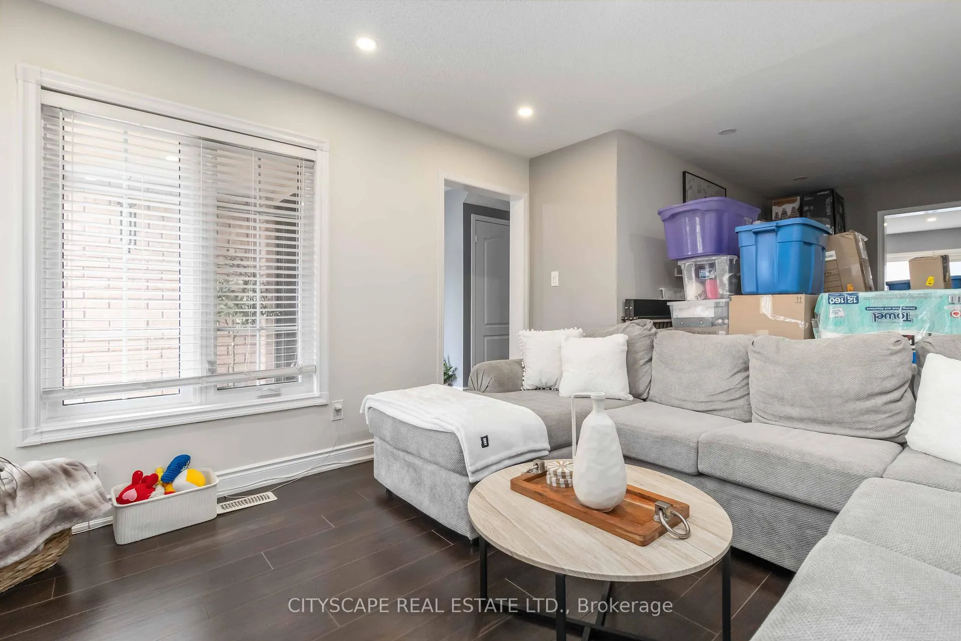 Photo 5 of 58 Hanton Crescent, Caledon, Bolton East — HOMEH