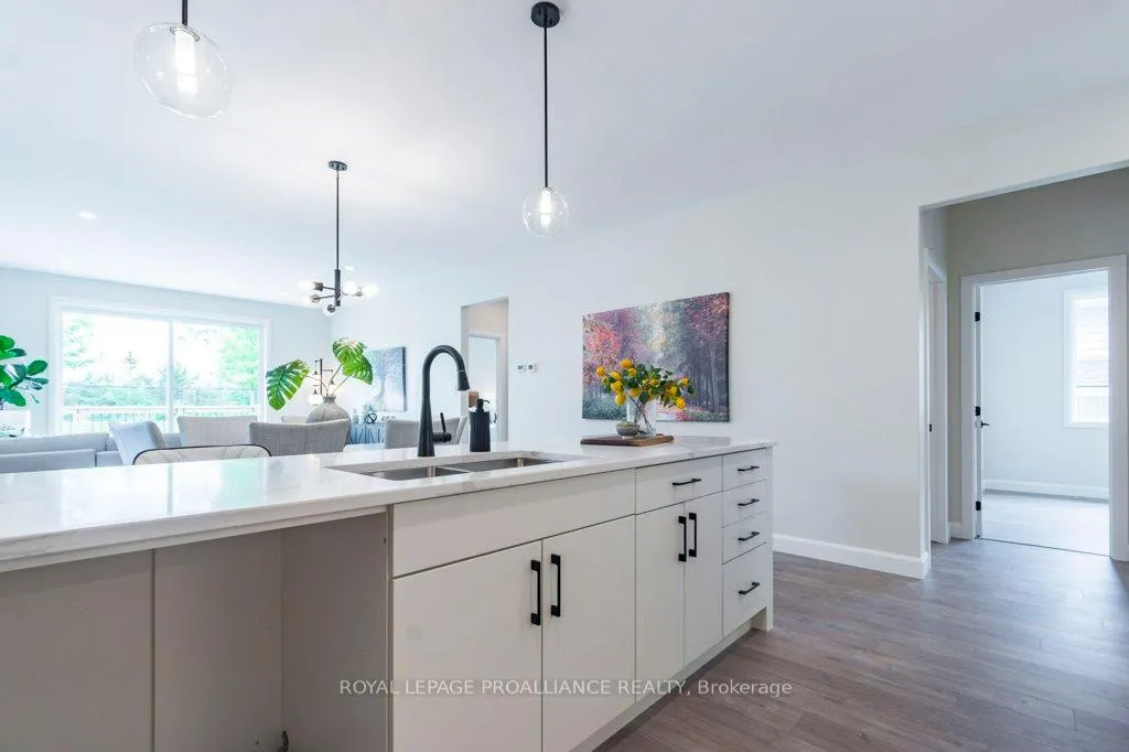 Photo 8 of 35 Meagan Lane, Quinte West, Frankford Ward — HOMEH
