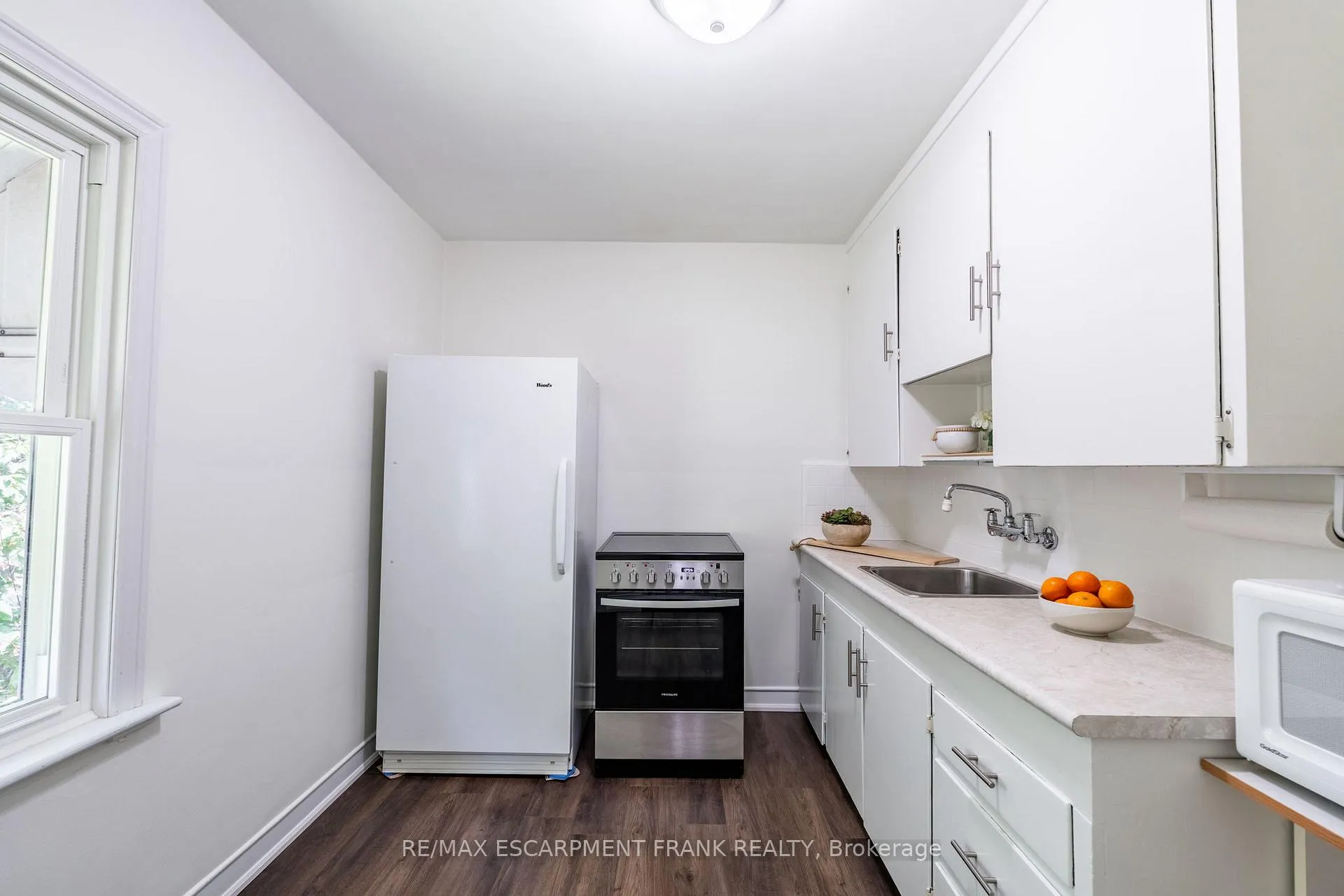Photo 21 of 218 East 27th Street, Hamilton, Eastmount — HOMEH