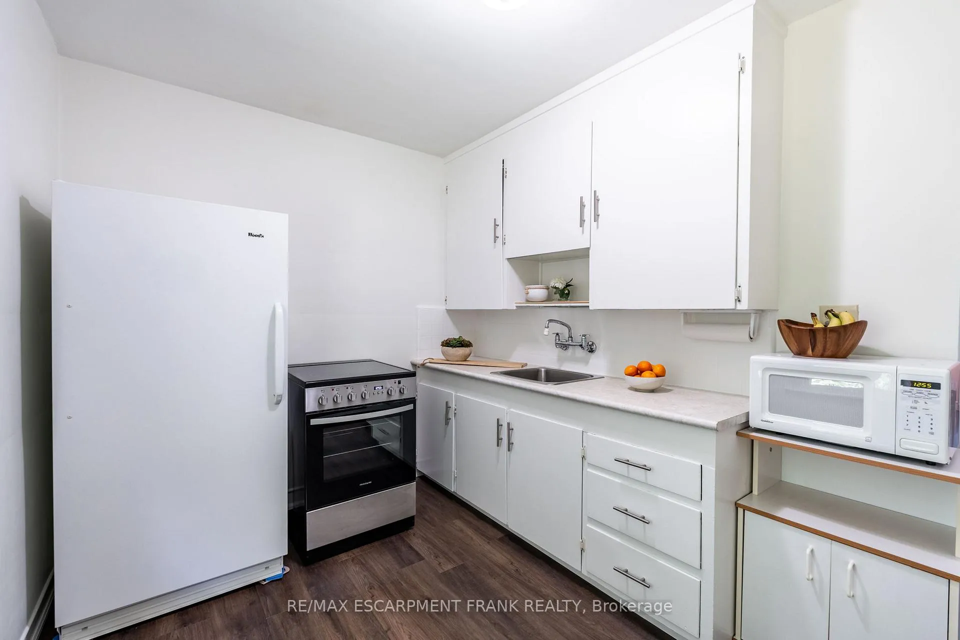 Photo 22 of 218 East 27th Street, Hamilton, Eastmount — HOMEH