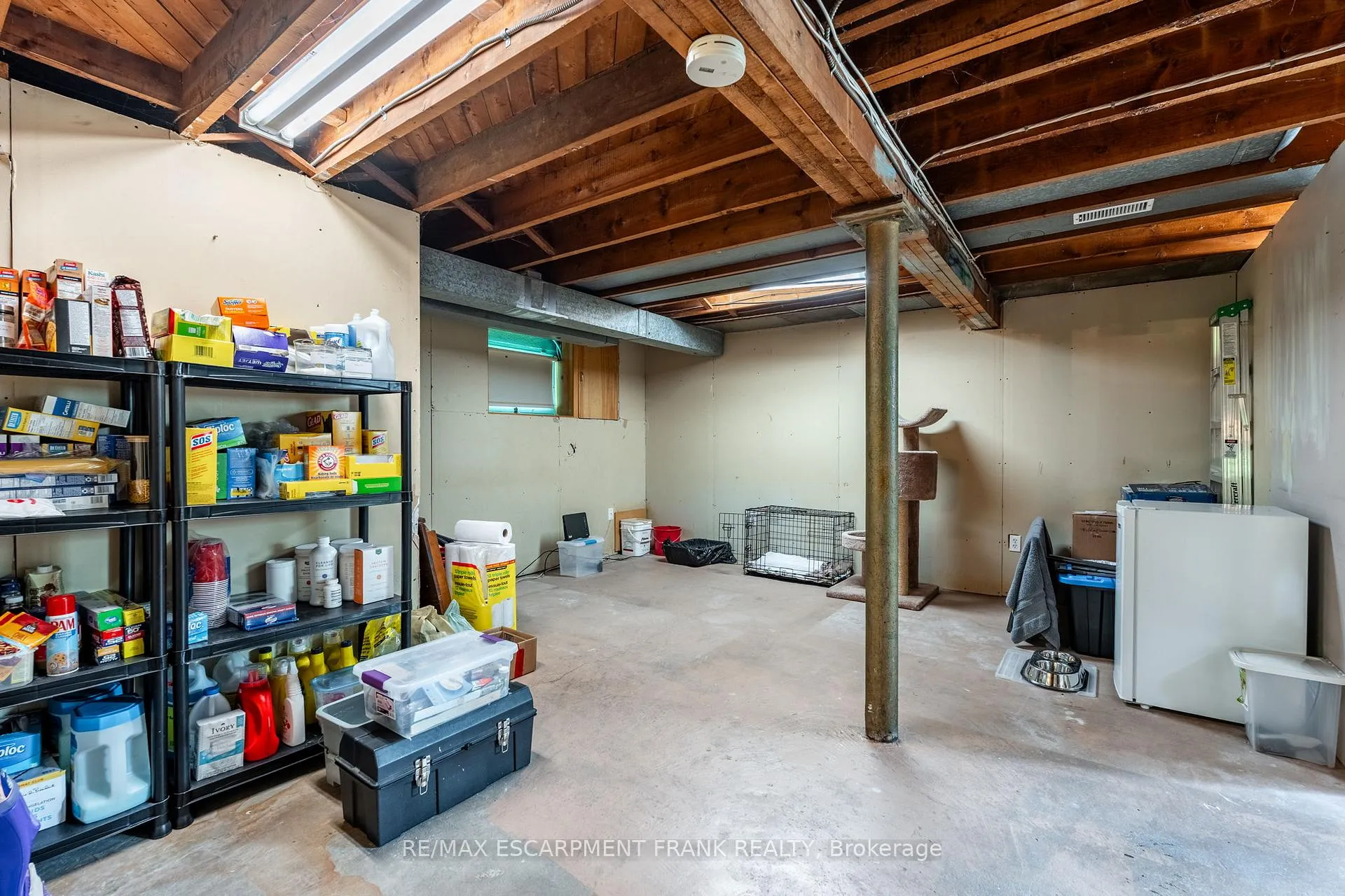 Photo 30 of 218 East 27th Street, Hamilton, Eastmount — HOMEH