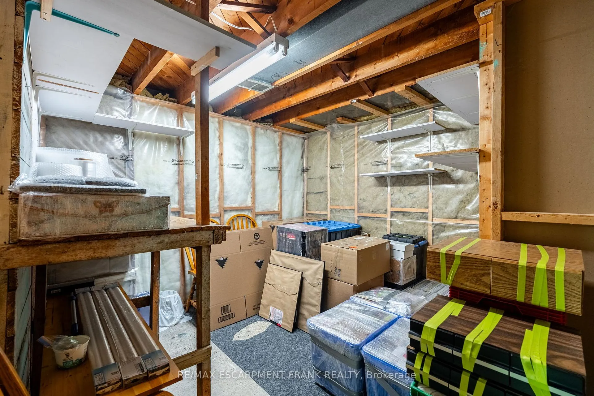 Photo 34 of 218 East 27th Street, Hamilton, Eastmount — HOMEH