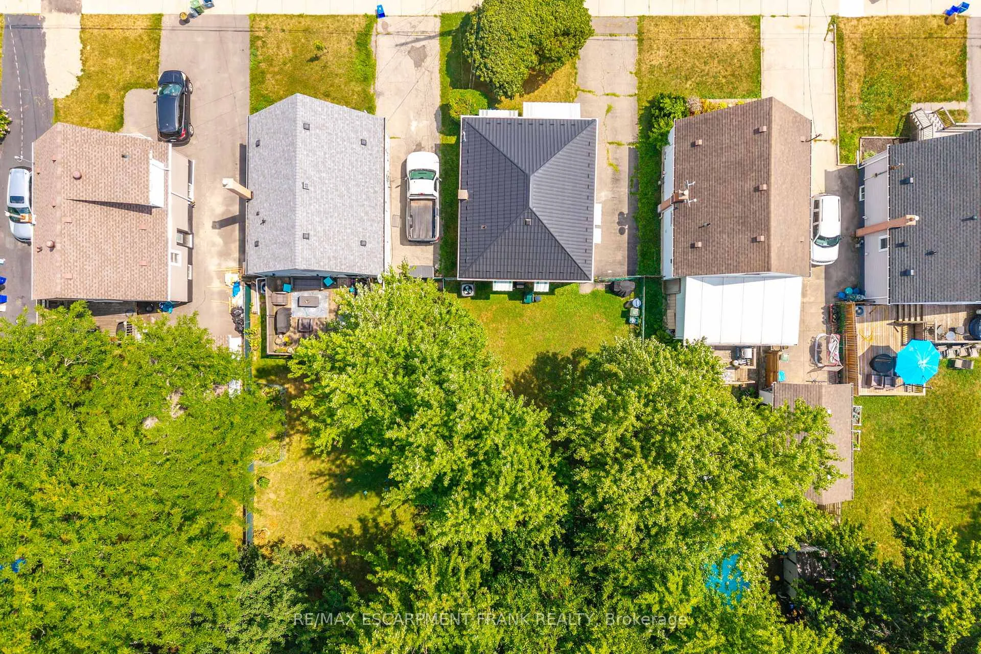 Photo 46 of 218 East 27th Street, Hamilton, Eastmount — HOMEH