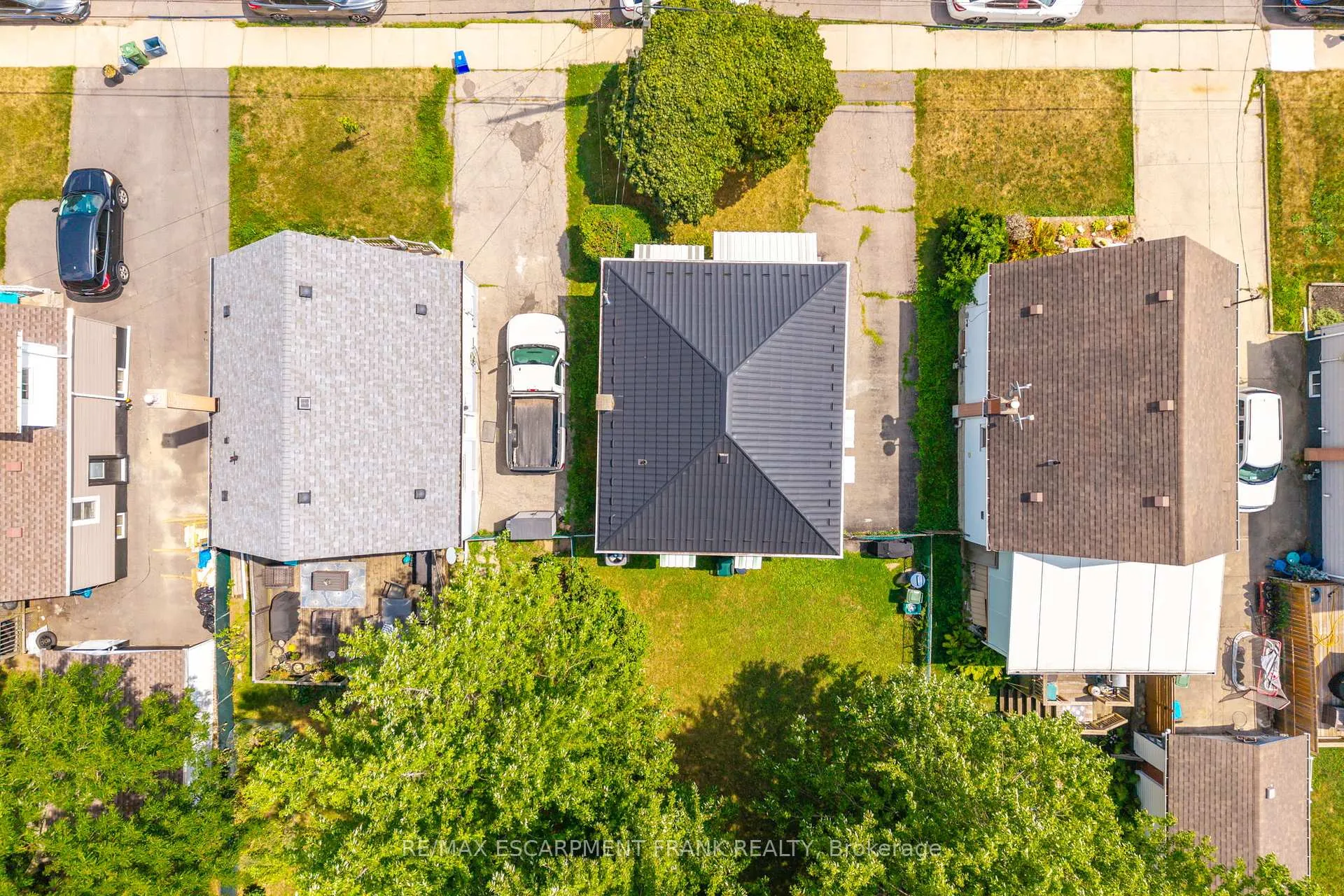 Photo 47 of 218 East 27th Street, Hamilton, Eastmount — HOMEH