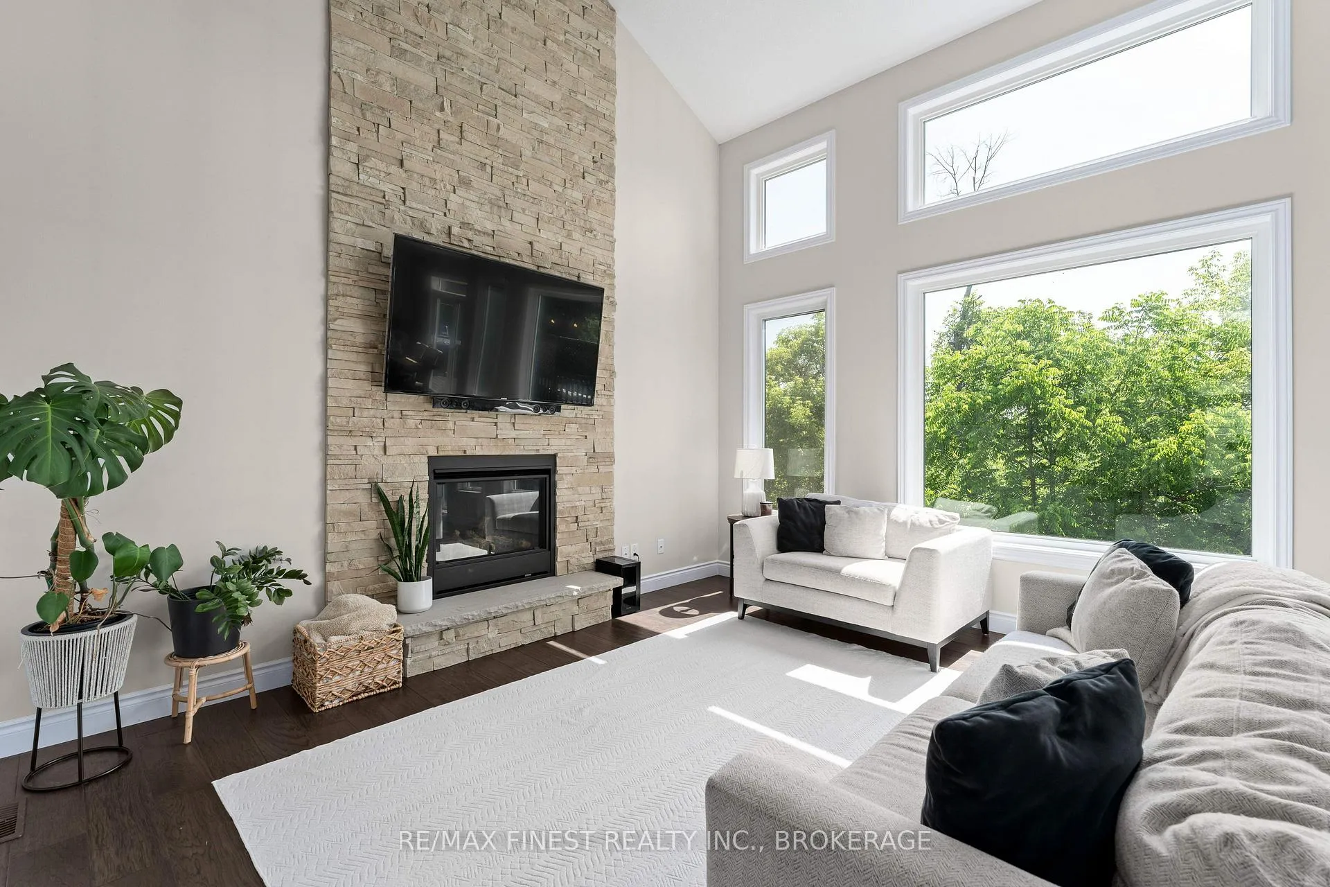 Photo 12 of 125 Aldergrove Place, Kingston, West of Sir John A. Blvd — HOMEH
