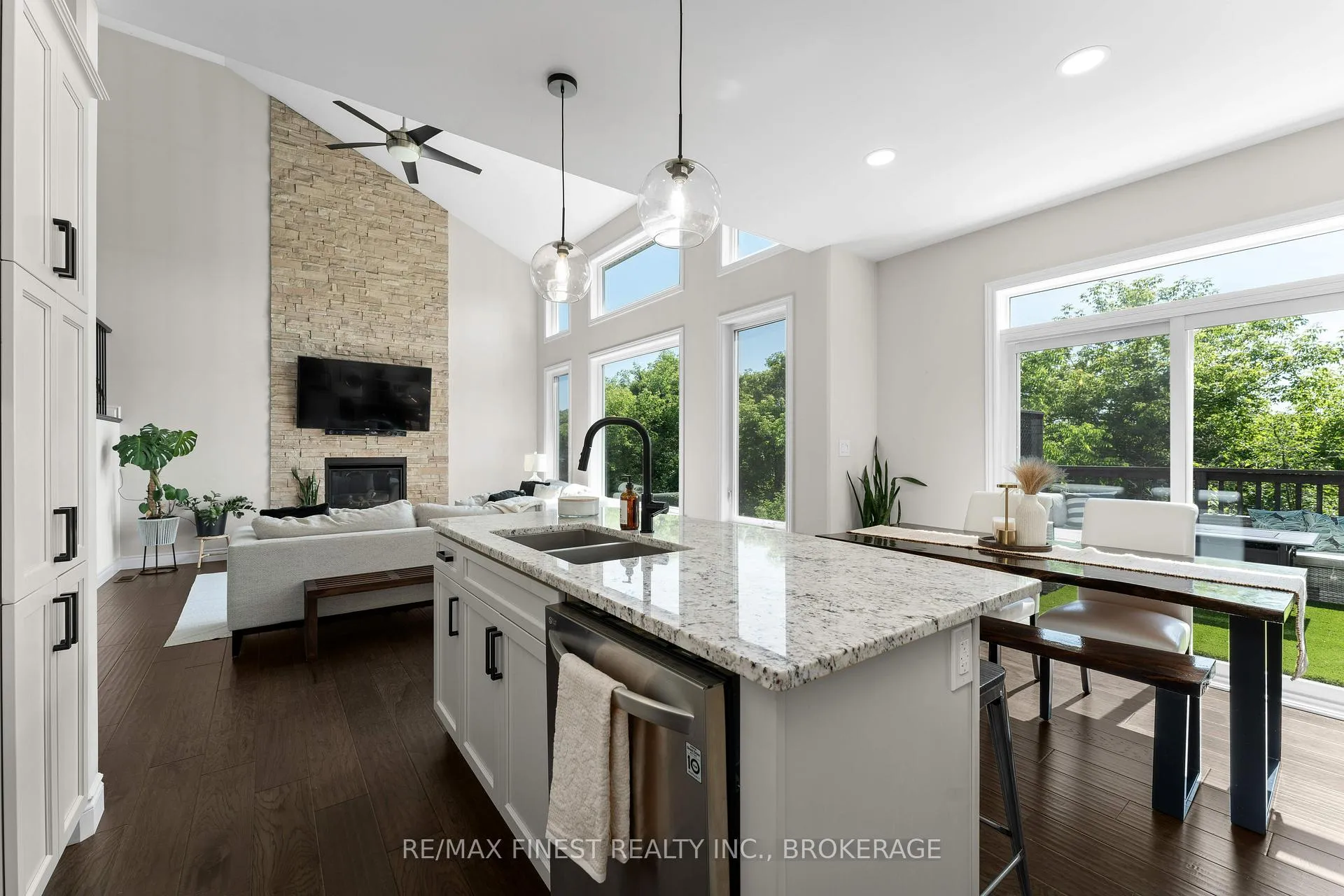 Photo 16 of 125 Aldergrove Place, Kingston, West of Sir John A. Blvd — HOMEH