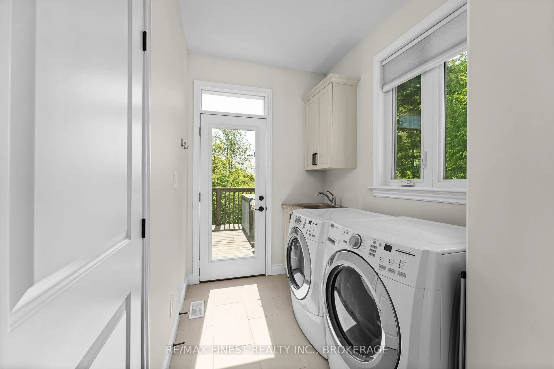 Photo 20 of 125 Aldergrove Place, Kingston, West of Sir John A. Blvd — HOMEH