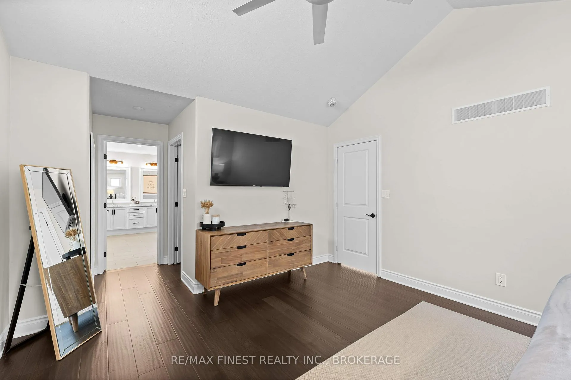 Photo 26 of 125 Aldergrove Place, Kingston, West of Sir John A. Blvd — HOMEH