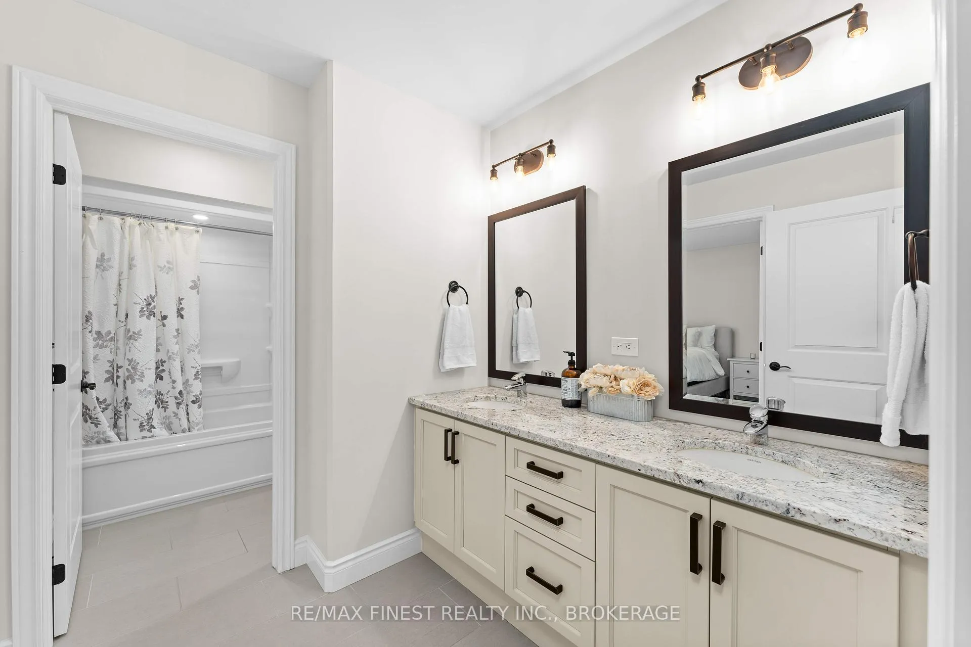 Photo 32 of 125 Aldergrove Place, Kingston, West of Sir John A. Blvd — HOMEH