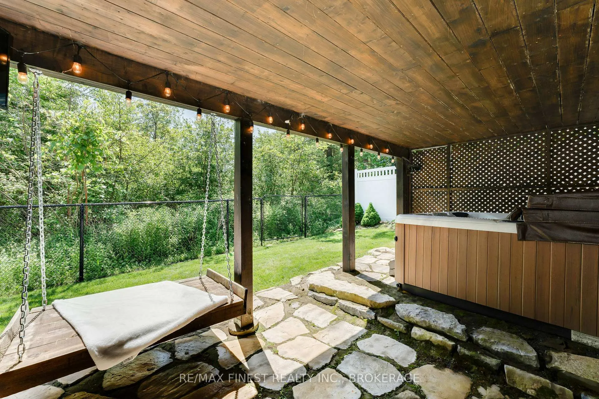 Photo 48 of 125 Aldergrove Place, Kingston, West of Sir John A. Blvd — HOMEH