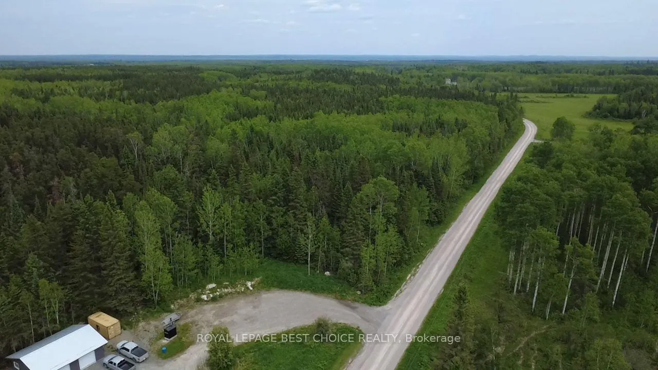 Photo 7 of 468505 Chamberlain 5 Road, Englehart, Central Timiskaming — HOMEH