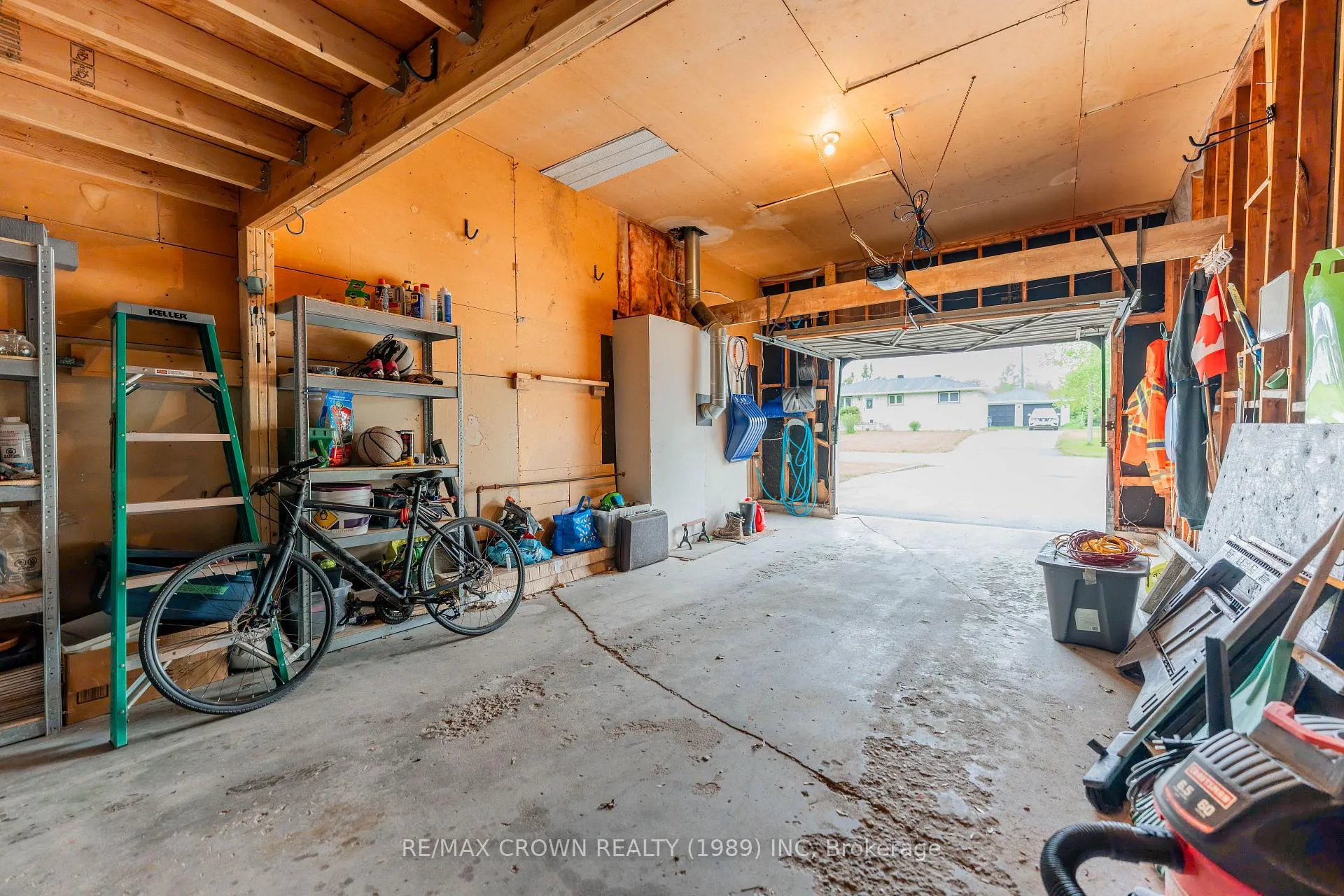 Photo 44 of 16 Clark Street, Kapuskasing — HOMEH
