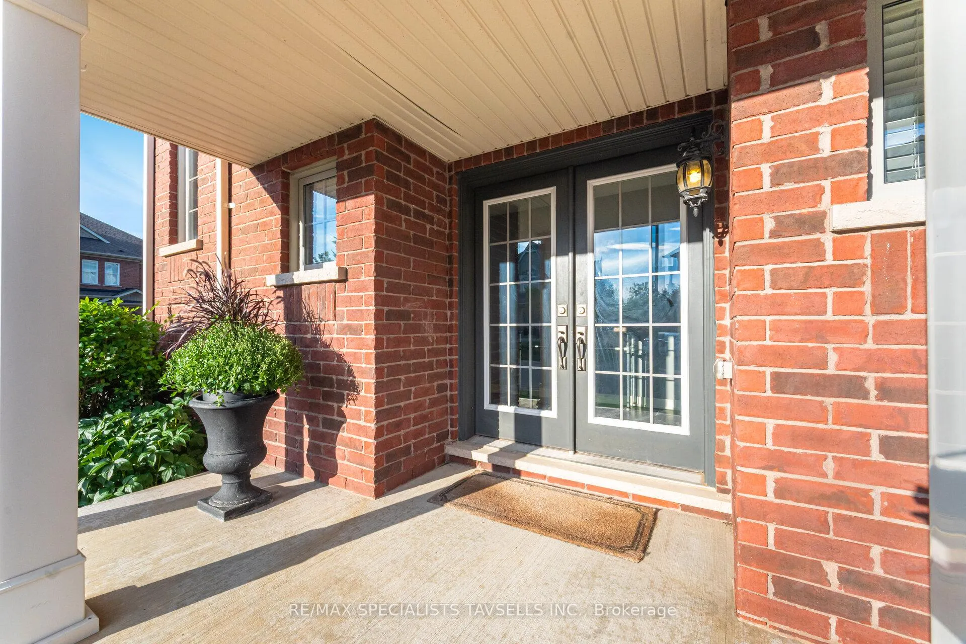 Photo 4 of 48 Boyces Creek Court, Caledon, Caledon East — HOMEH