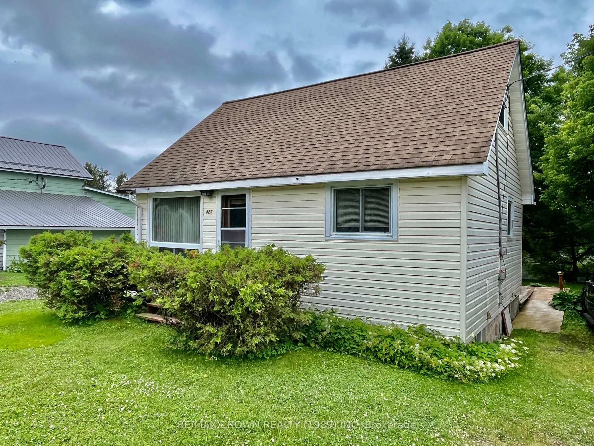 Photo 1 of 323 Spetz Street, Powassan — HOMEH