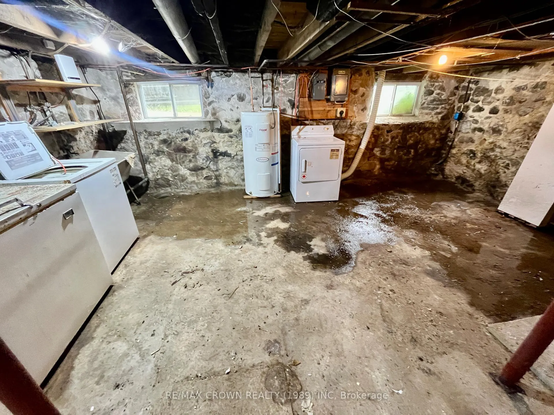 Photo 18 of 323 Spetz Street, Powassan — HOMEH