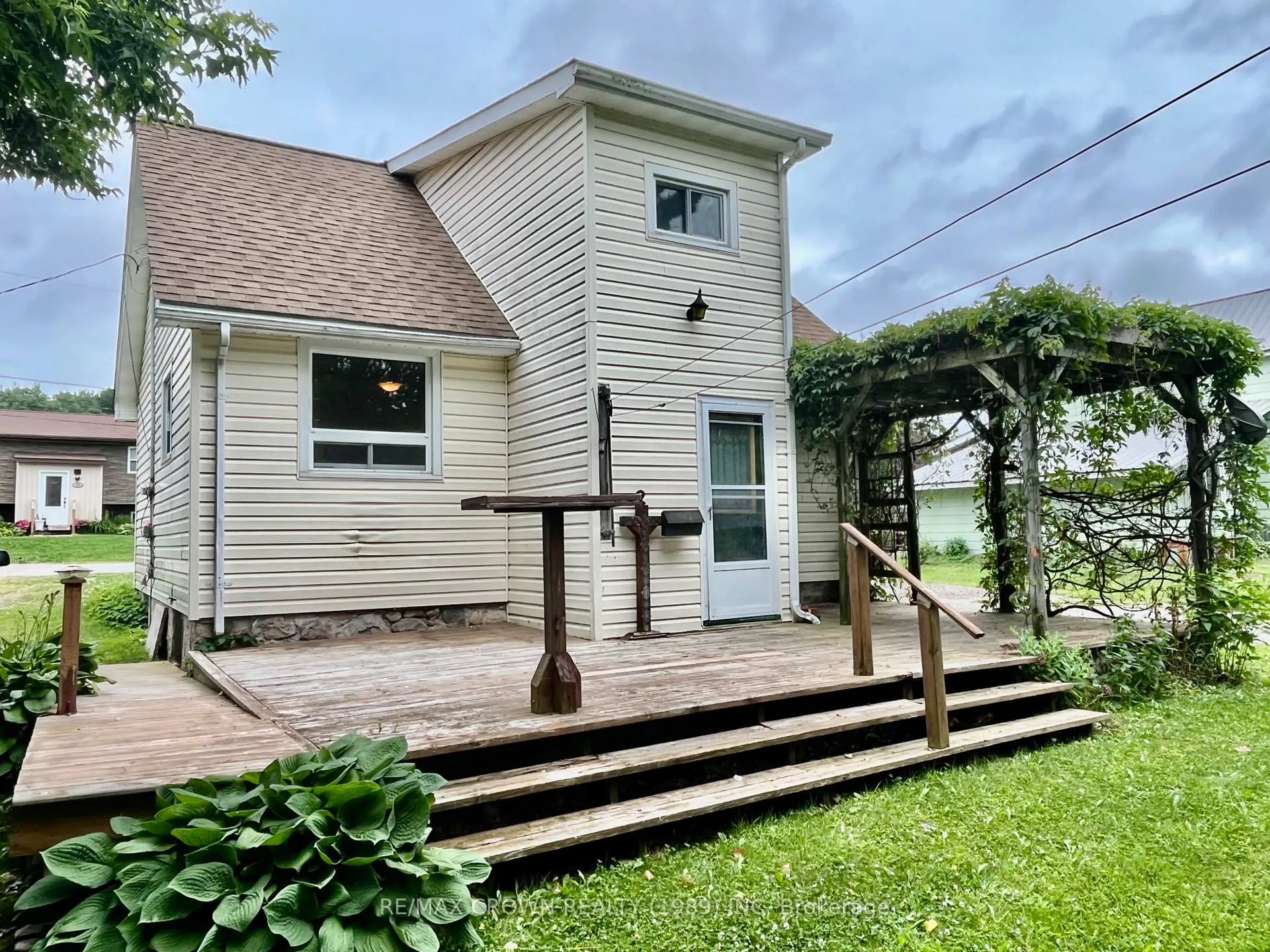 Photo 20 of 323 Spetz Street, Powassan — HOMEH