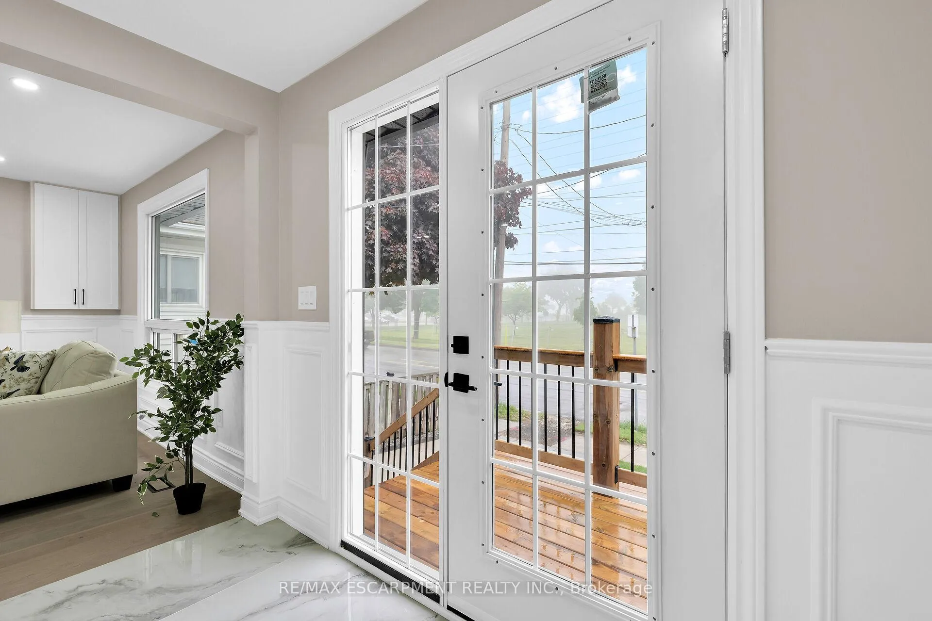 Photo 23 of 944 Concession Street, Hamilton, Raleigh — HOMEH