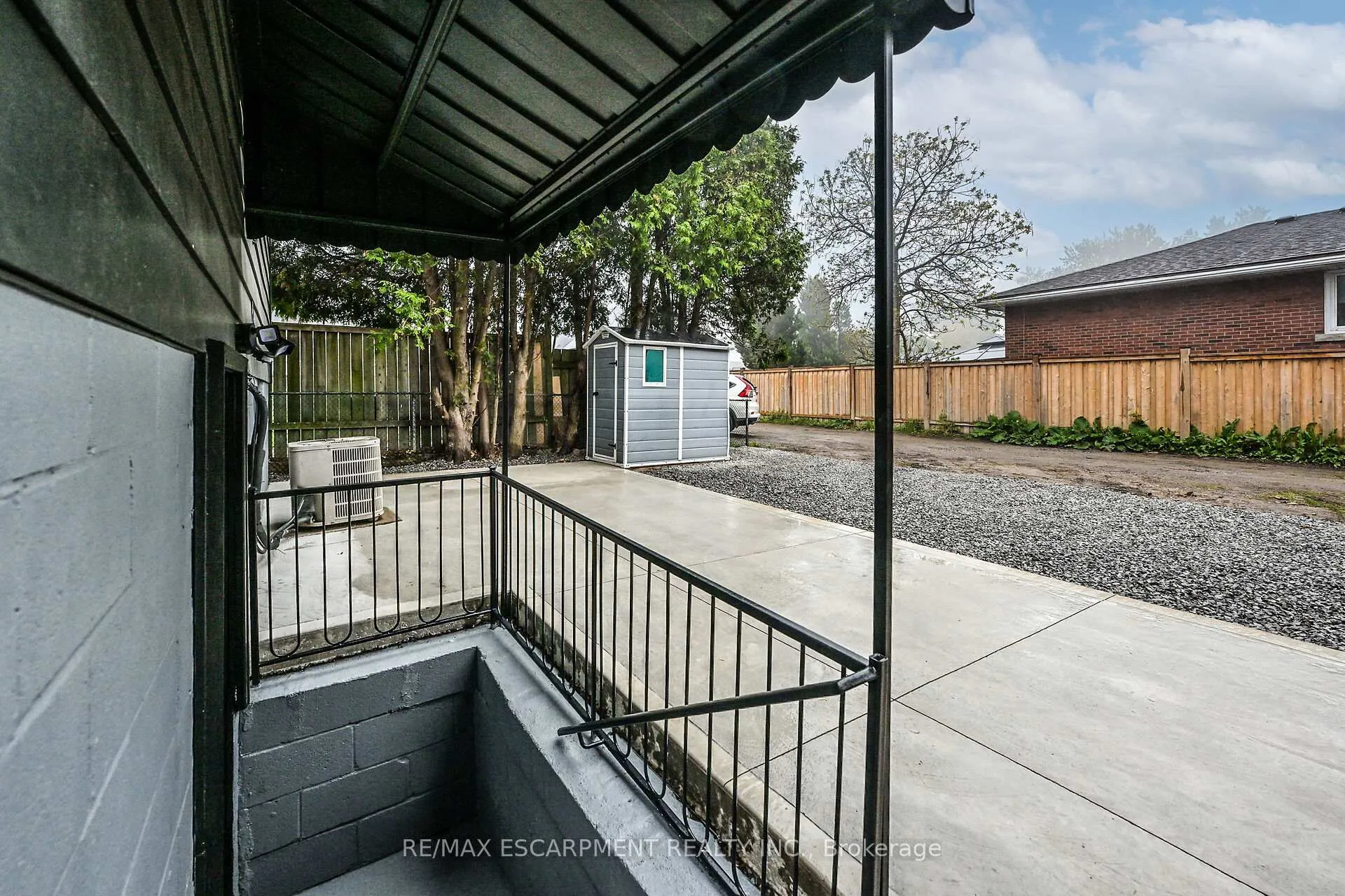 Photo 37 of 944 Concession Street, Hamilton, Raleigh — HOMEH