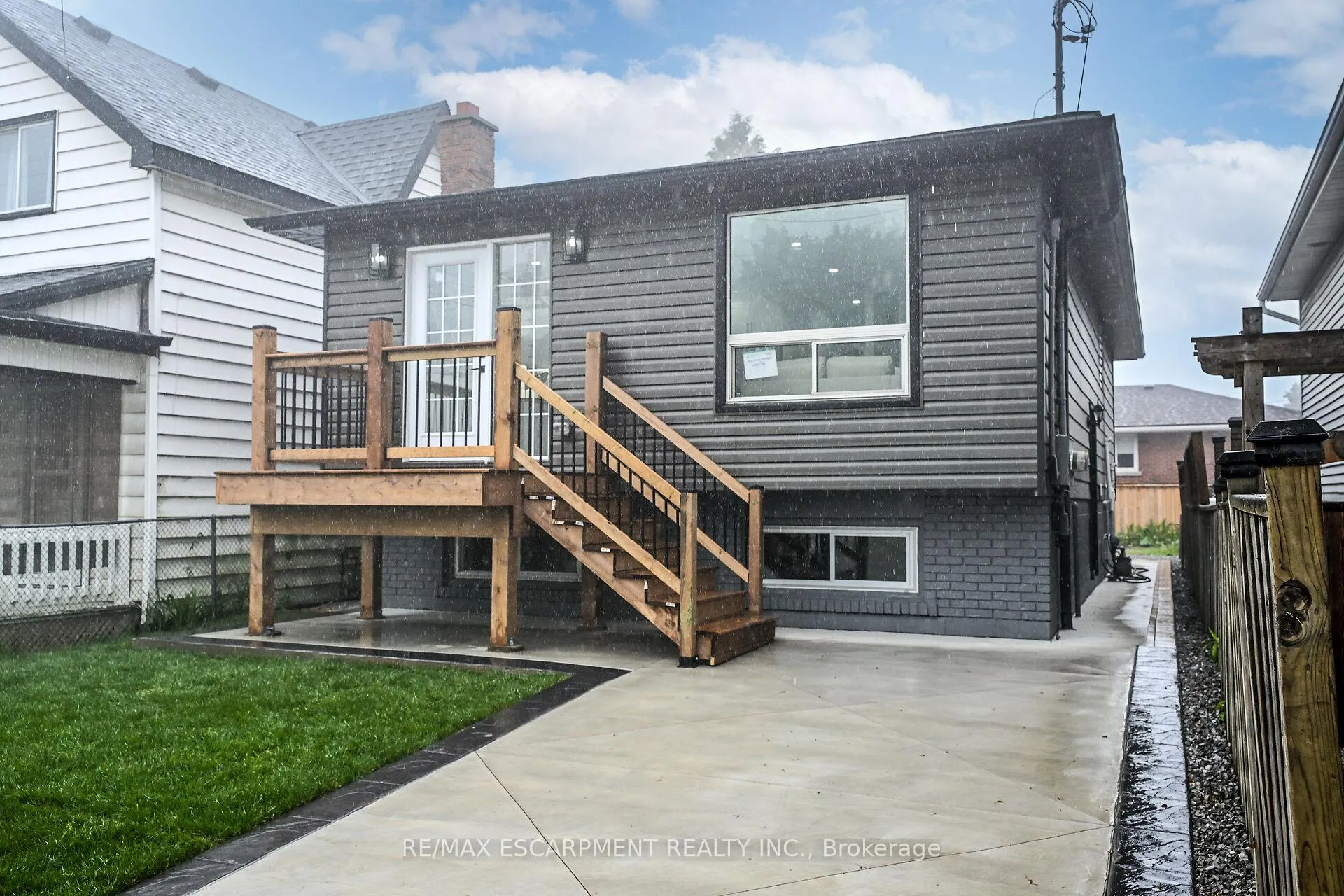 Photo 40 of 944 Concession Street, Hamilton, Raleigh — HOMEH