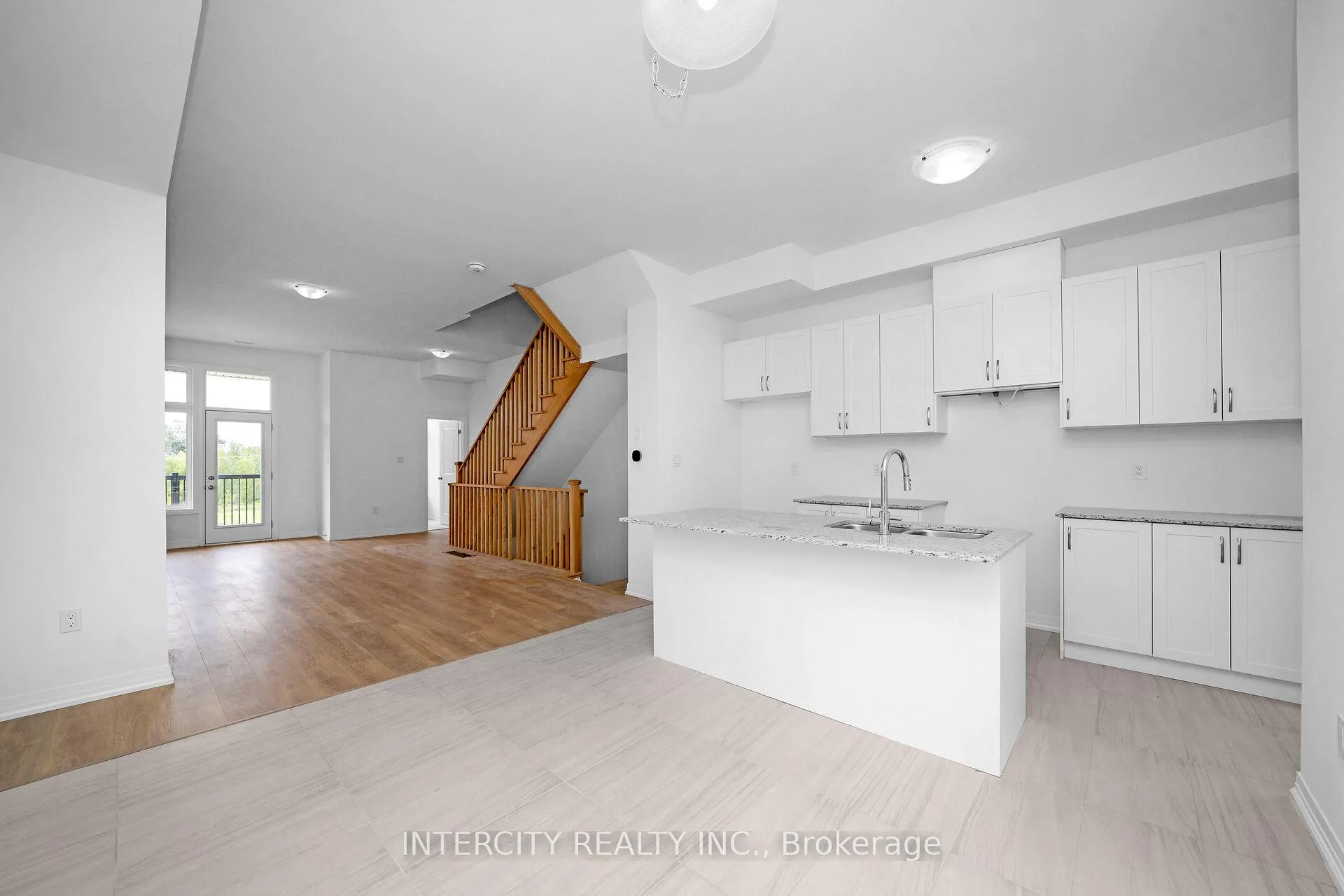 Photo 17 of 139 Markland Street, Markham, Cachet — HOMEH