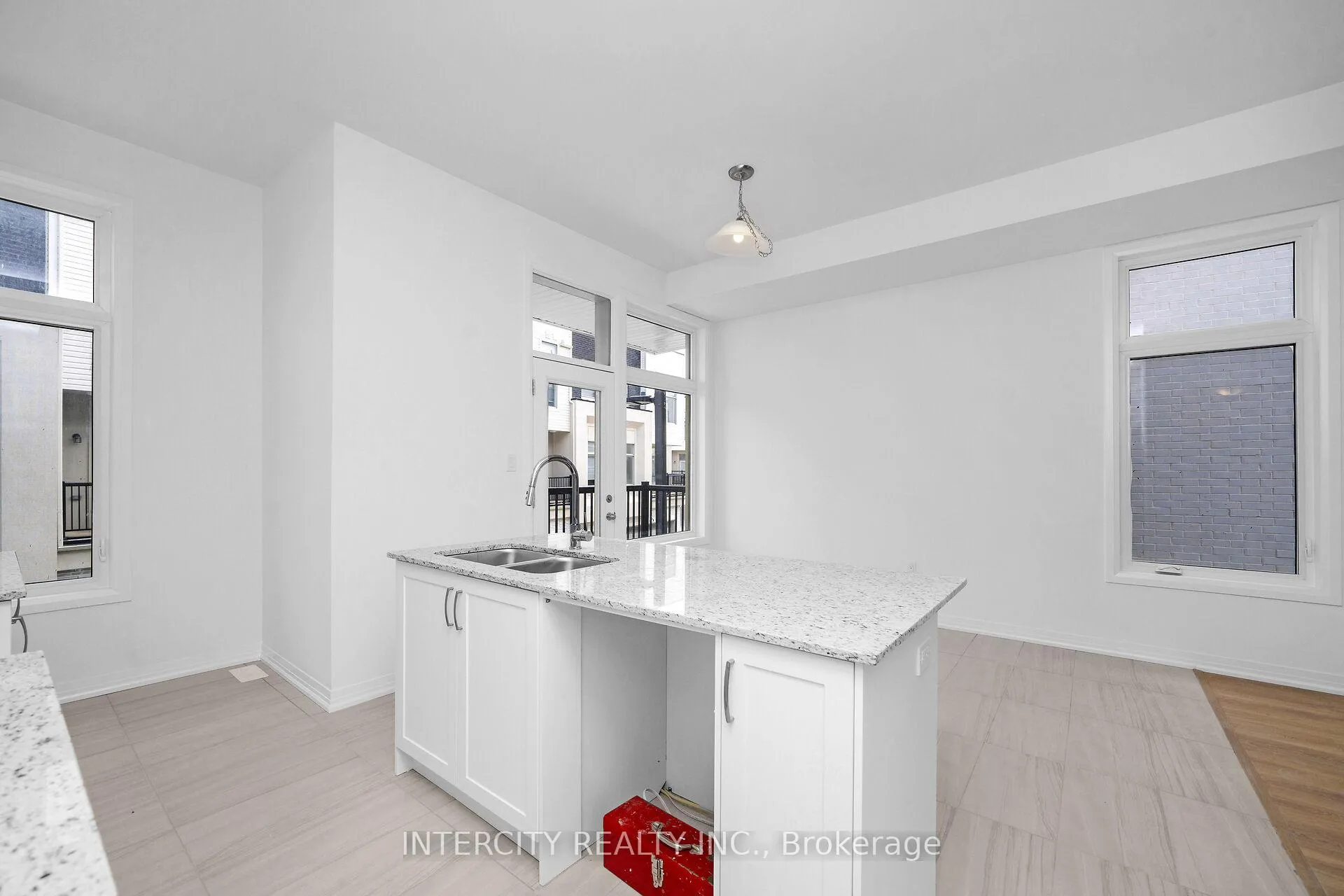 Photo 19 of 139 Markland Street, Markham, Cachet — HOMEH