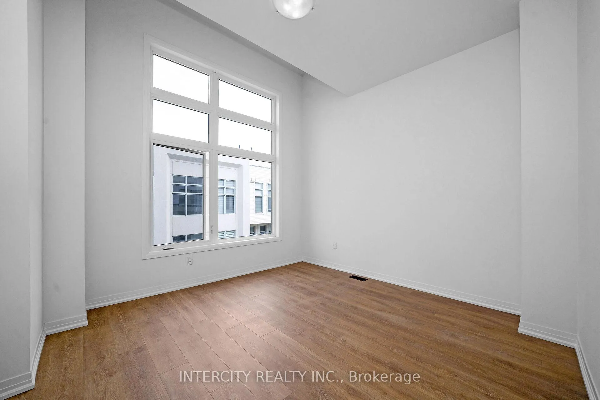 Photo 23 of 139 Markland Street, Markham, Cachet — HOMEH