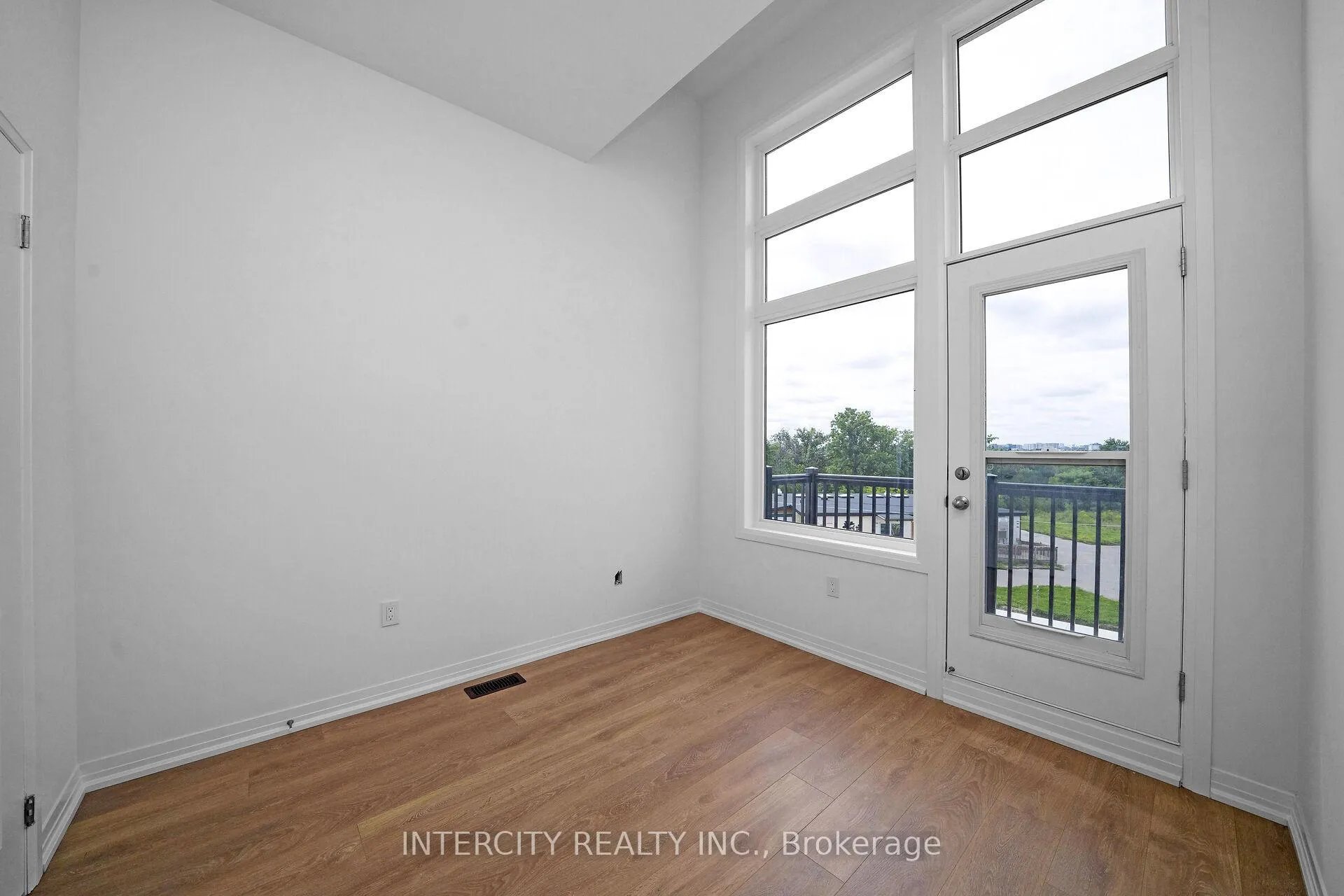 Photo 29 of 139 Markland Street, Markham, Cachet — HOMEH