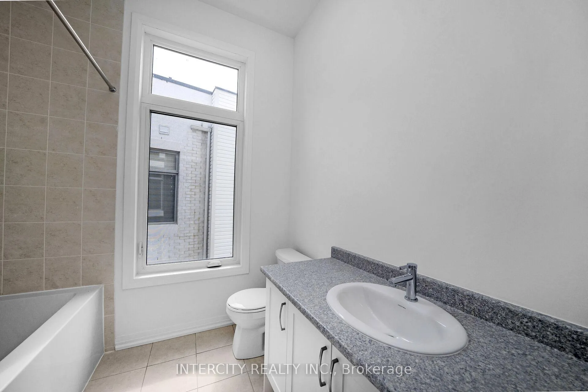 Photo 32 of 139 Markland Street, Markham, Cachet — HOMEH
