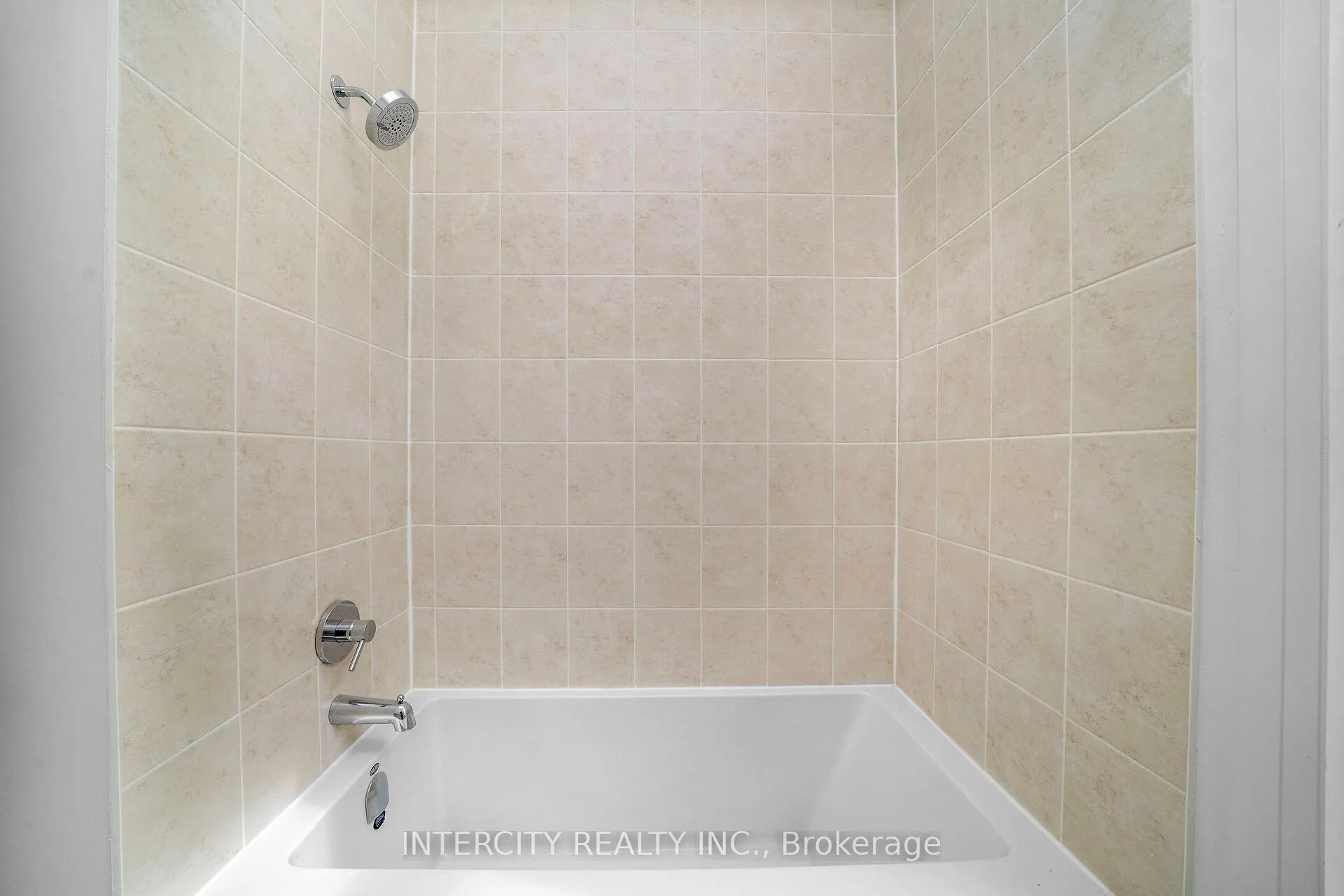 Photo 33 of 139 Markland Street, Markham, Cachet — HOMEH
