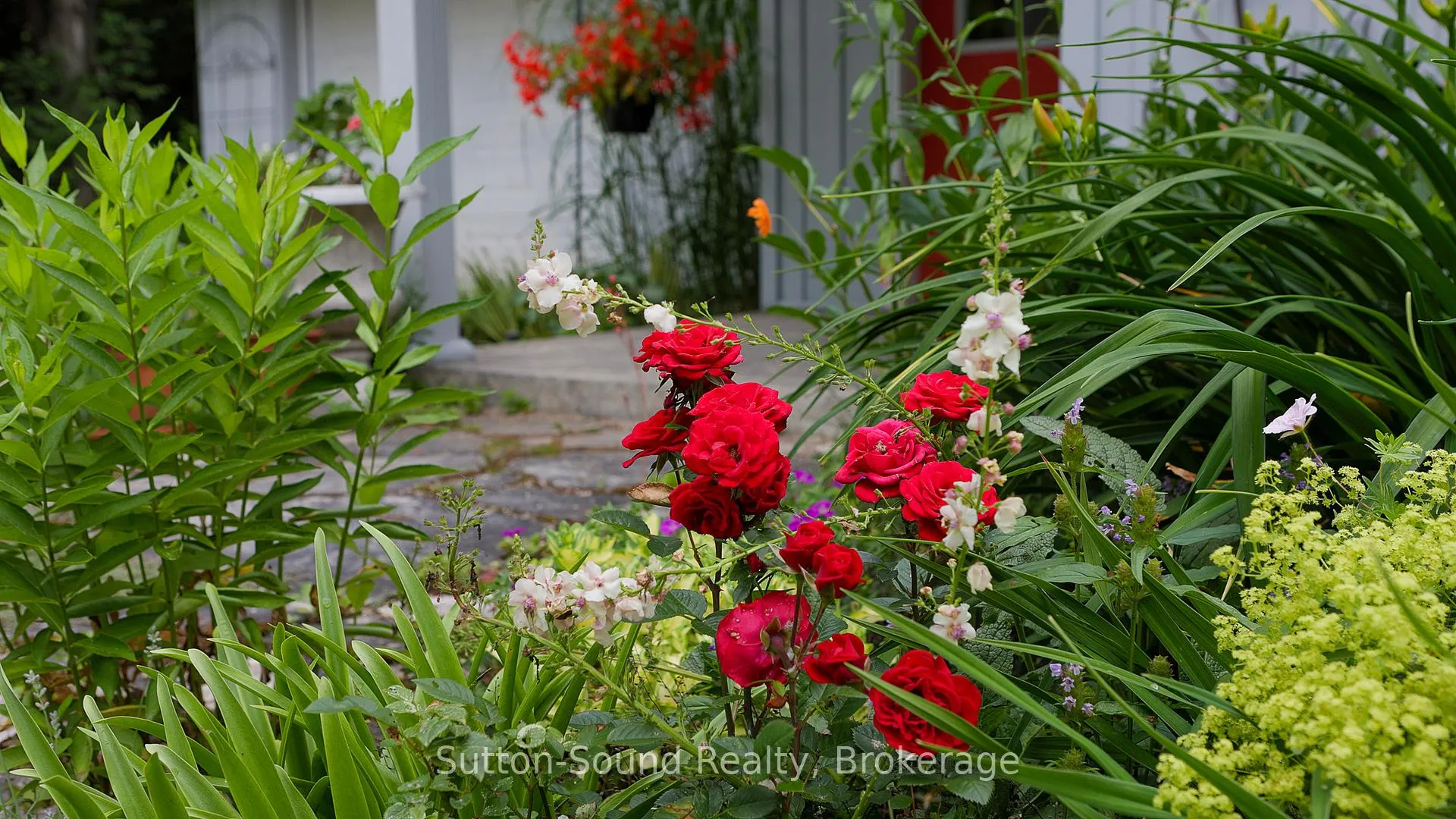 Photo 8 of 823665 Massie Road, Chatsworth — HOMEH