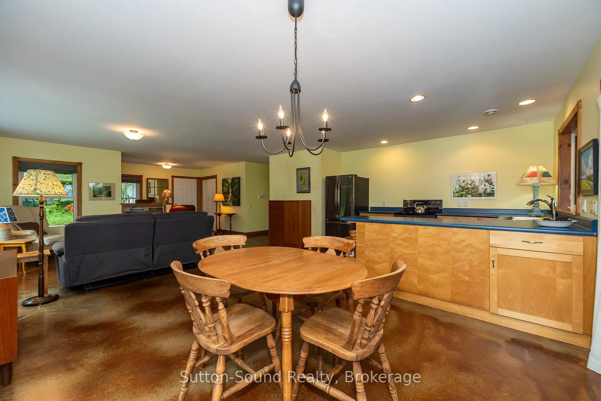 Photo 20 of 823665 Massie Road, Chatsworth — HOMEH
