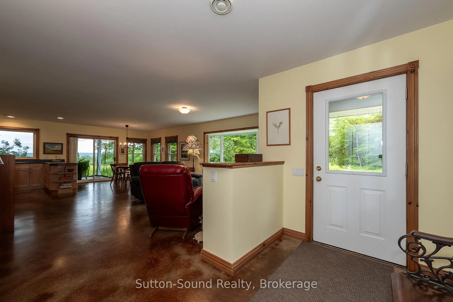 Photo 25 of 823665 Massie Road, Chatsworth — HOMEH