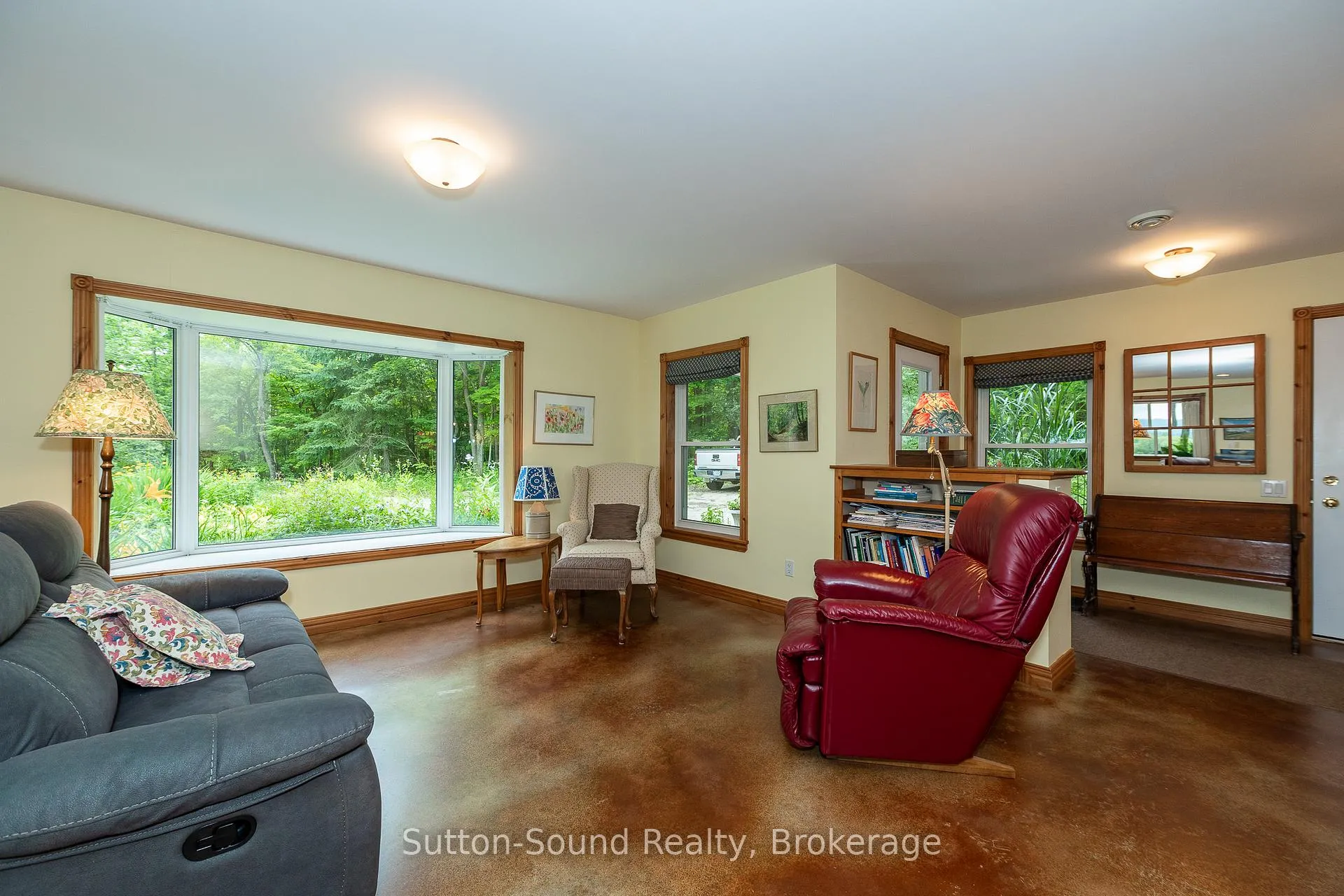 Photo 28 of 823665 Massie Road, Chatsworth — HOMEH