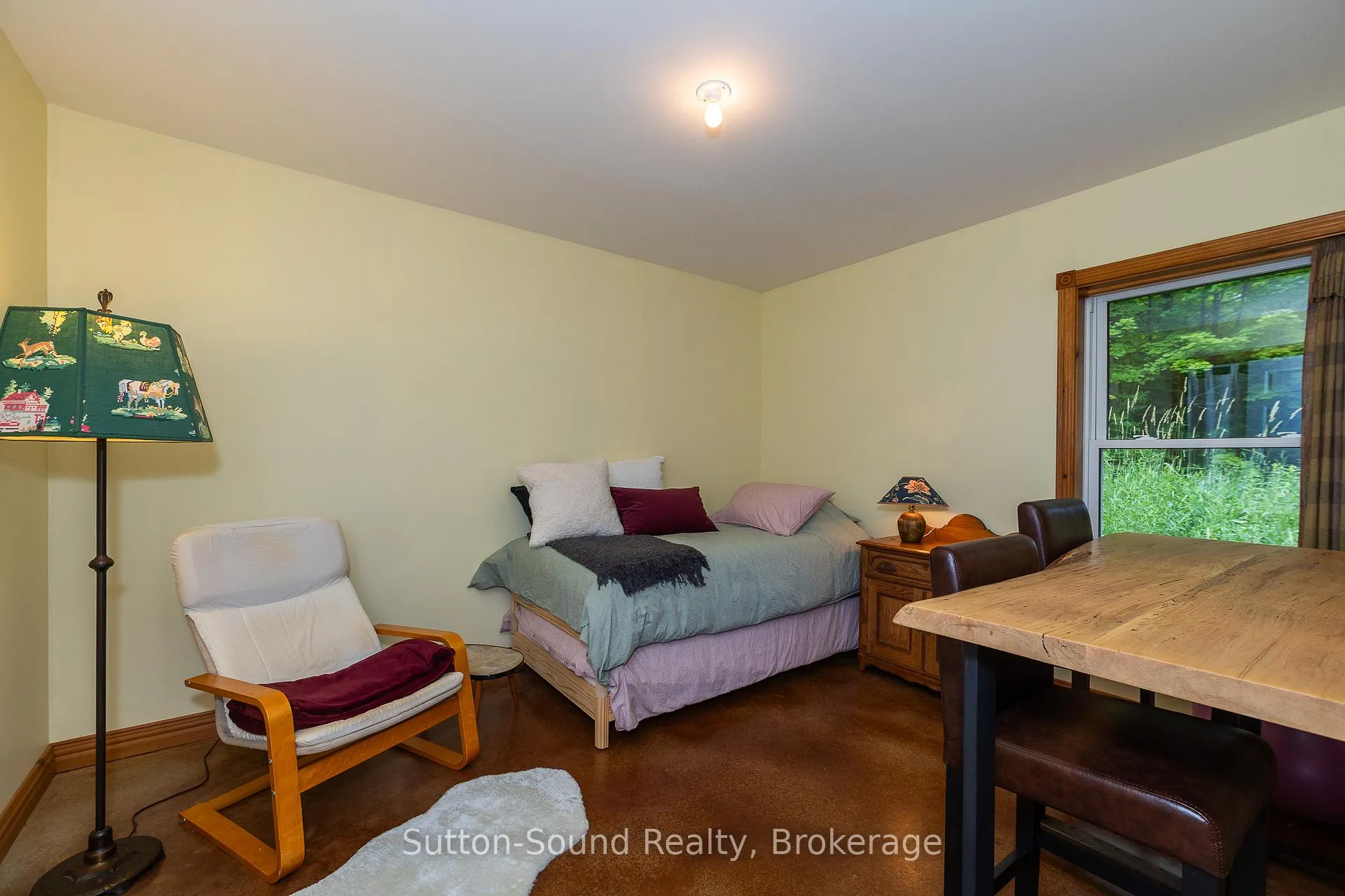 Photo 36 of 823665 Massie Road, Chatsworth — HOMEH