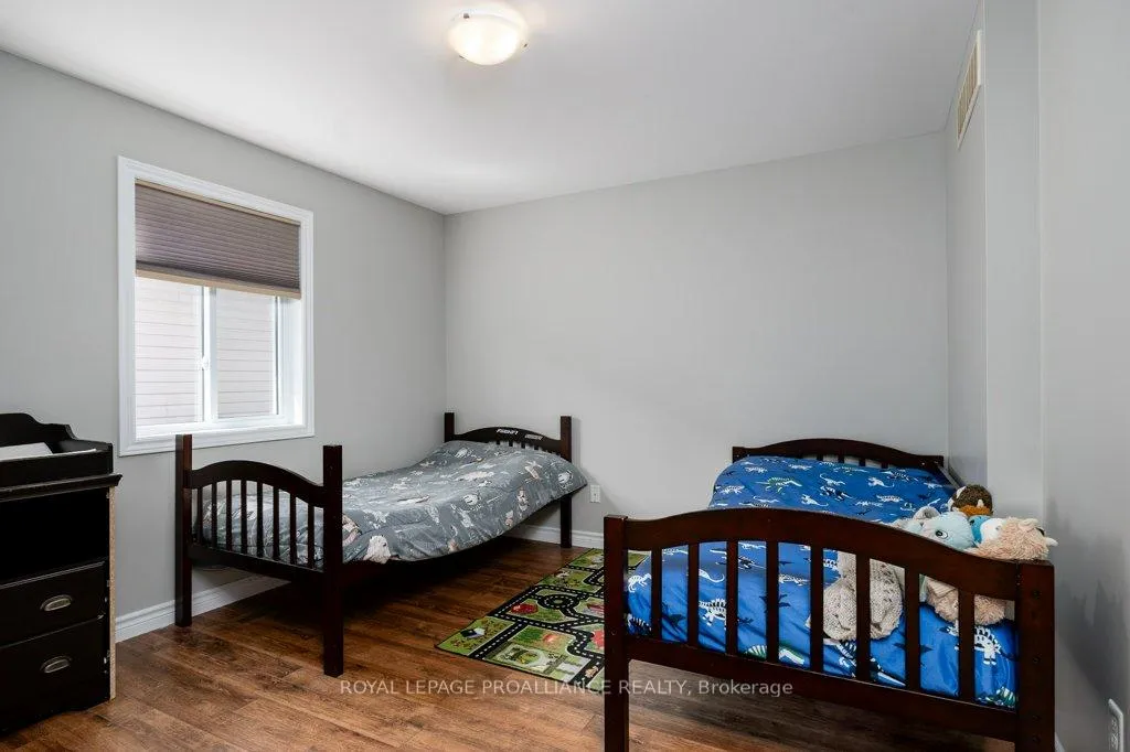 Photo 20 of 52 Cedar Creek Way, Quinte West, Frankford Ward — HOMEH