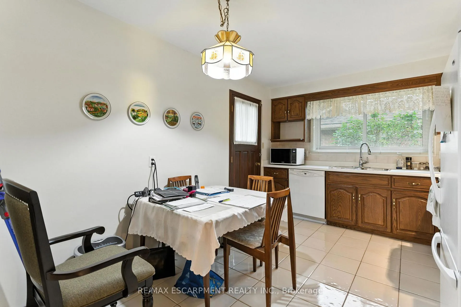 Photo 9 of 146 San Francisco Avenue, Hamilton, Mountview — HOMEH