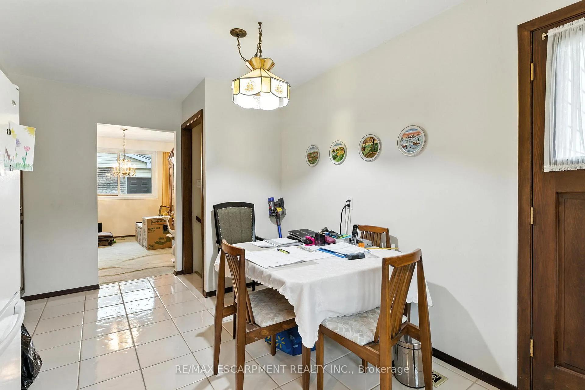 Photo 11 of 146 San Francisco Avenue, Hamilton, Mountview — HOMEH