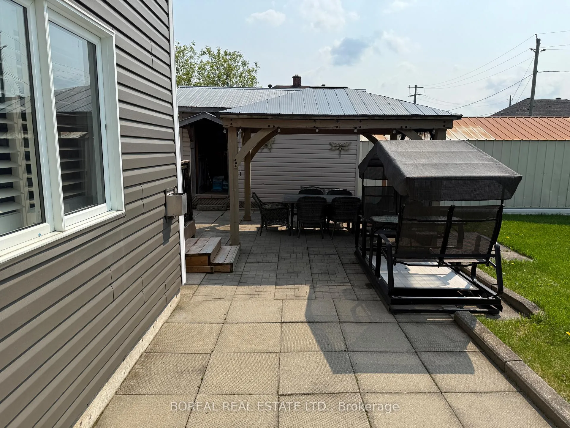 Photo 14 of 1 Boisvert Crescent, Cochrane — HOMEH