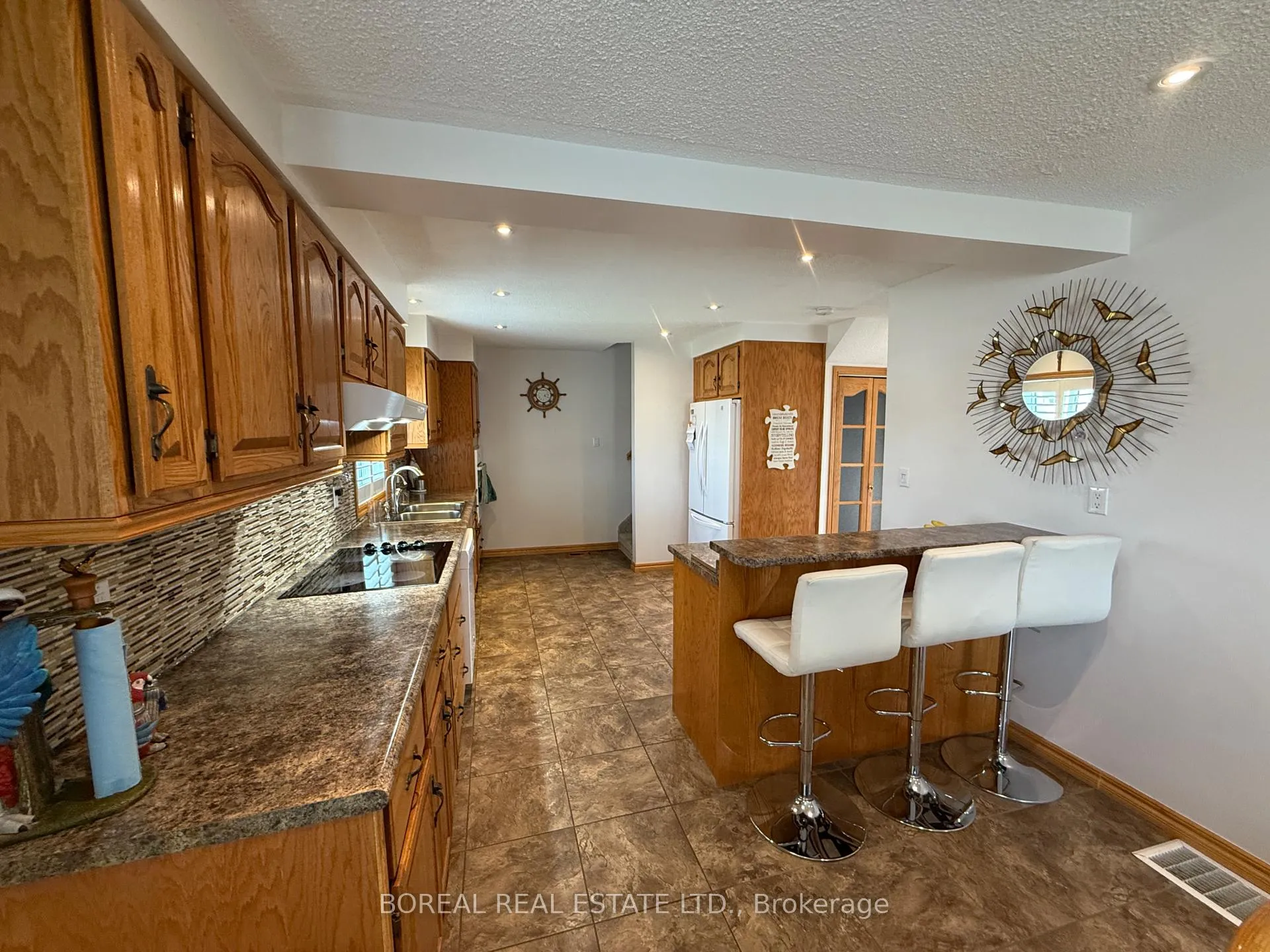Photo 19 of 1 Boisvert Crescent, Cochrane — HOMEH