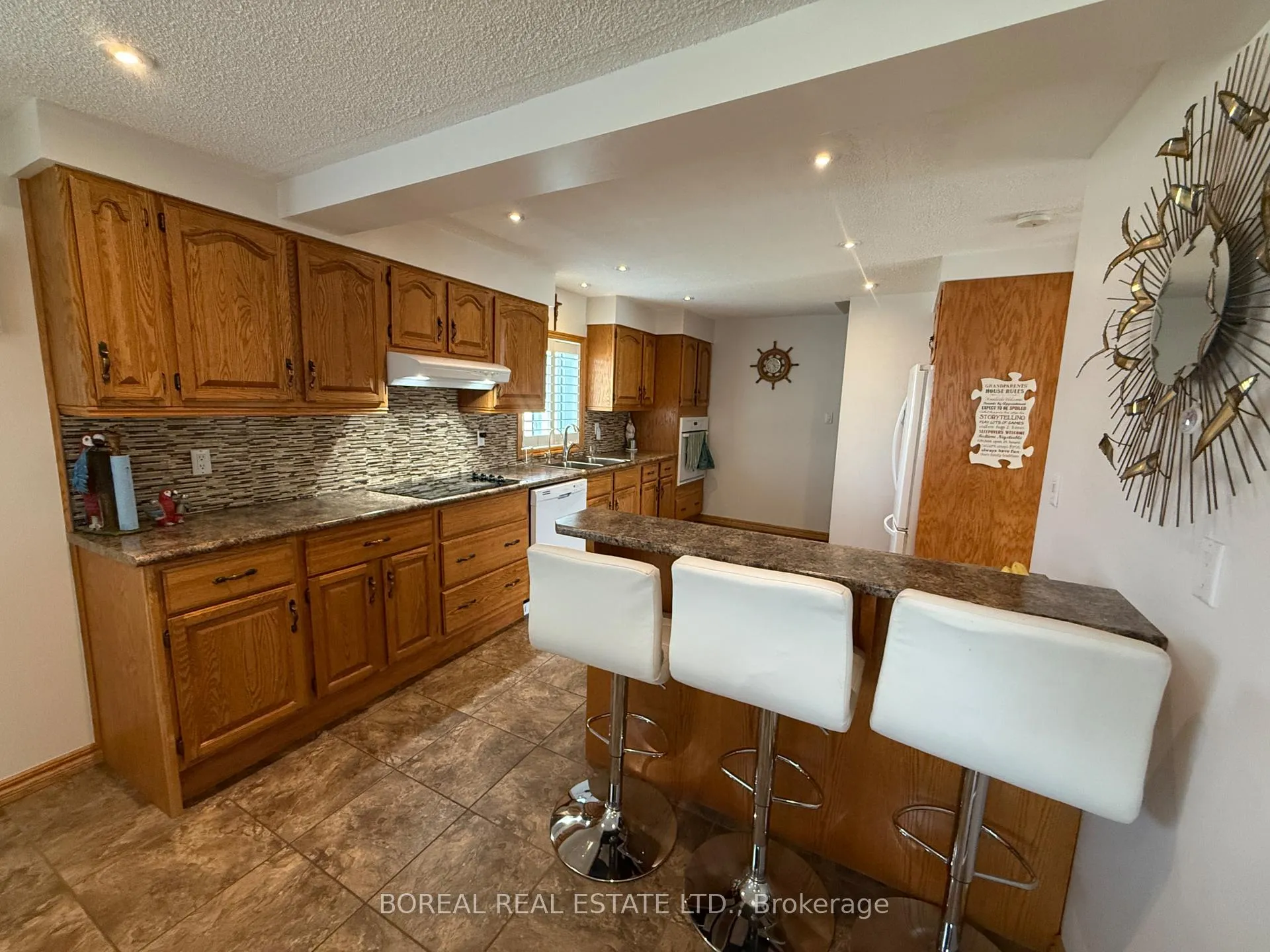 Photo 20 of 1 Boisvert Crescent, Cochrane — HOMEH