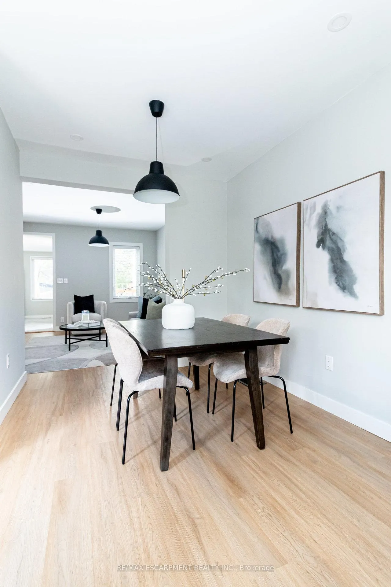 Photo 11 of 58 Margaret Street, Hamilton, Strathcona — HOMEH