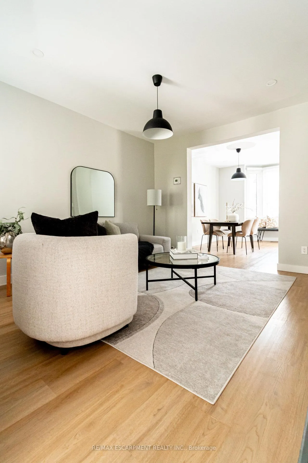 Photo 13 of 58 Margaret Street, Hamilton, Strathcona — HOMEH