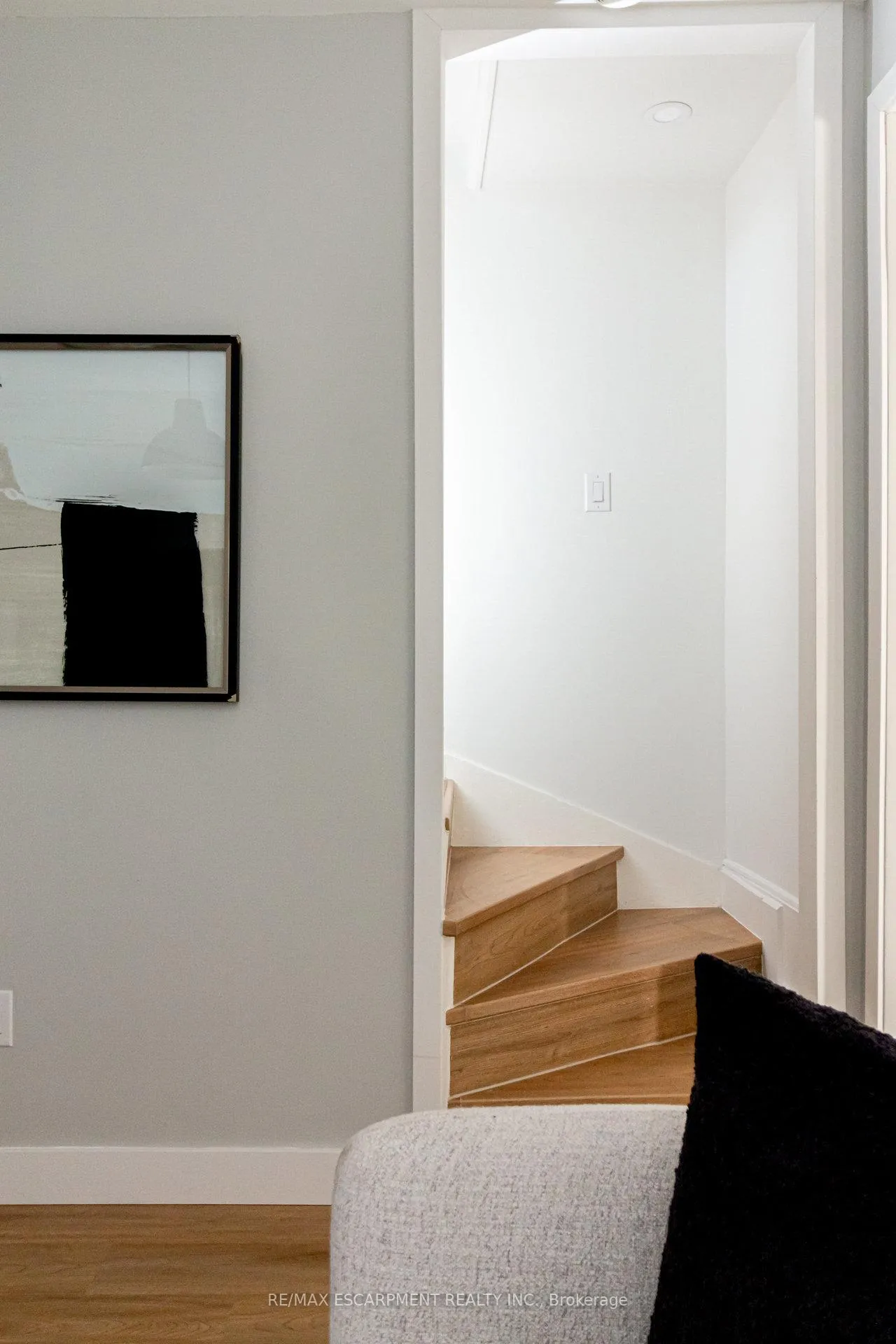 Photo 25 of 58 Margaret Street, Hamilton, Strathcona — HOMEH