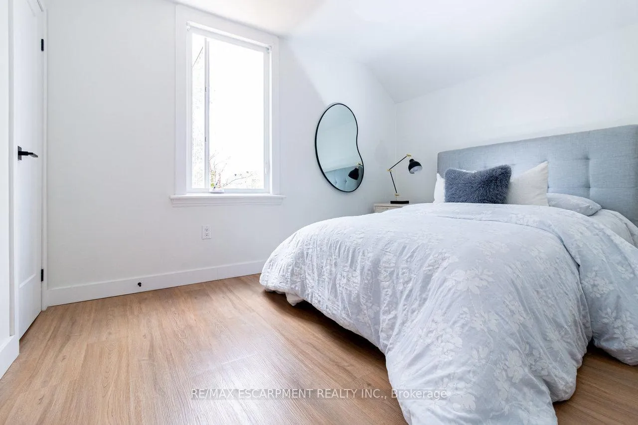 Photo 32 of 58 Margaret Street, Hamilton, Strathcona — HOMEH