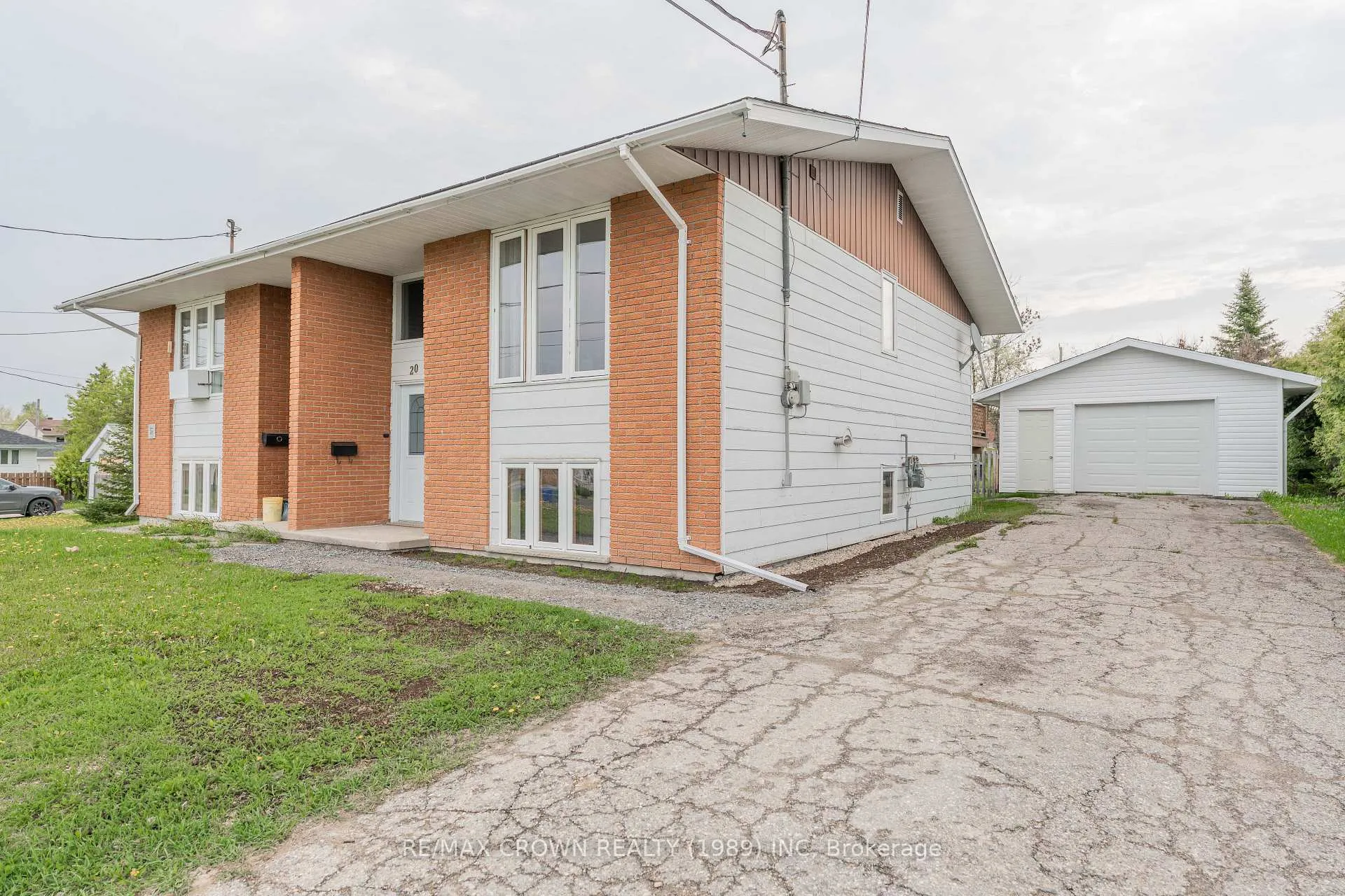 Photo 1 of 20 Bouldier Street, Kapuskasing — HOMEH