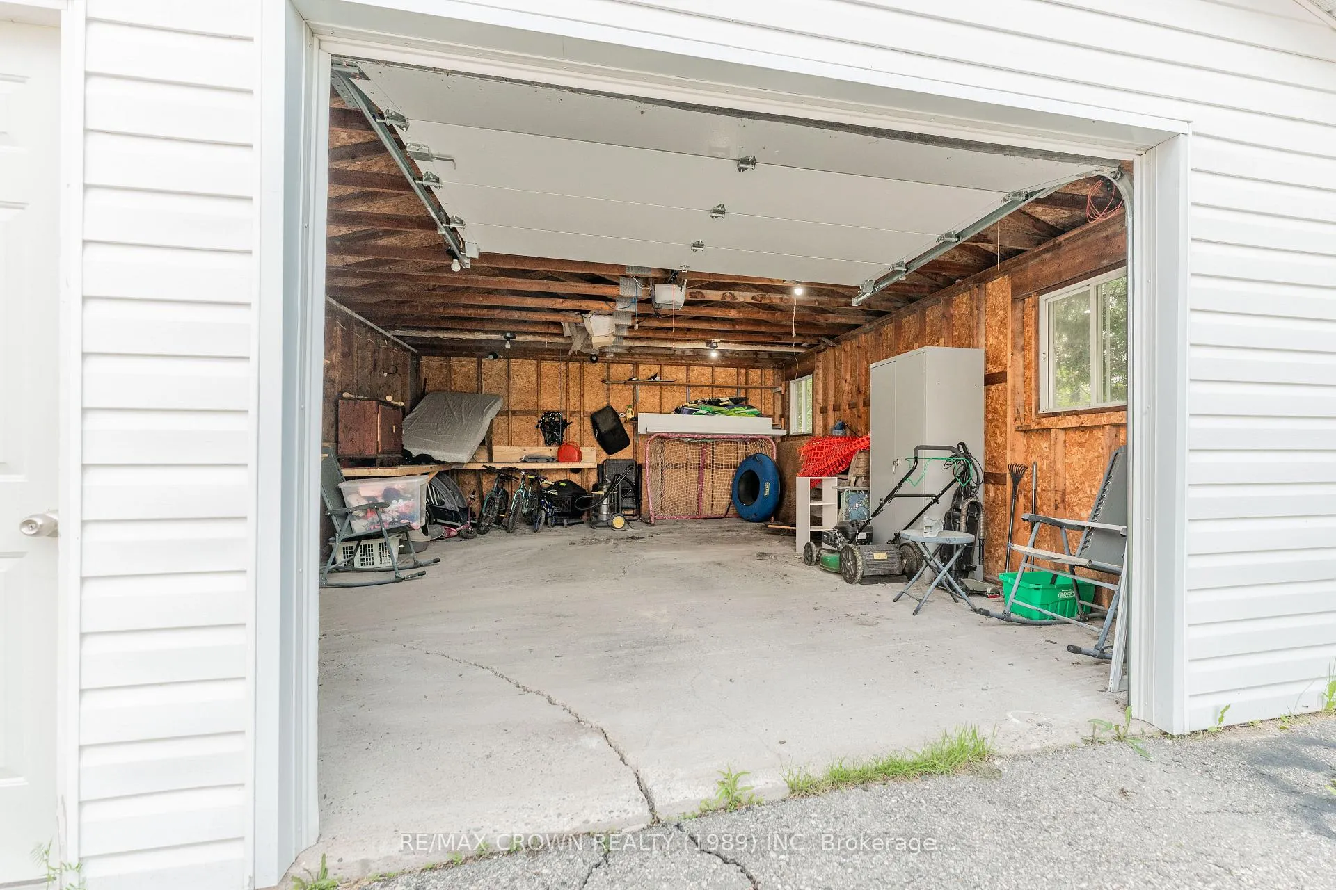 Photo 37 of 20 Bouldier Street, Kapuskasing — HOMEH