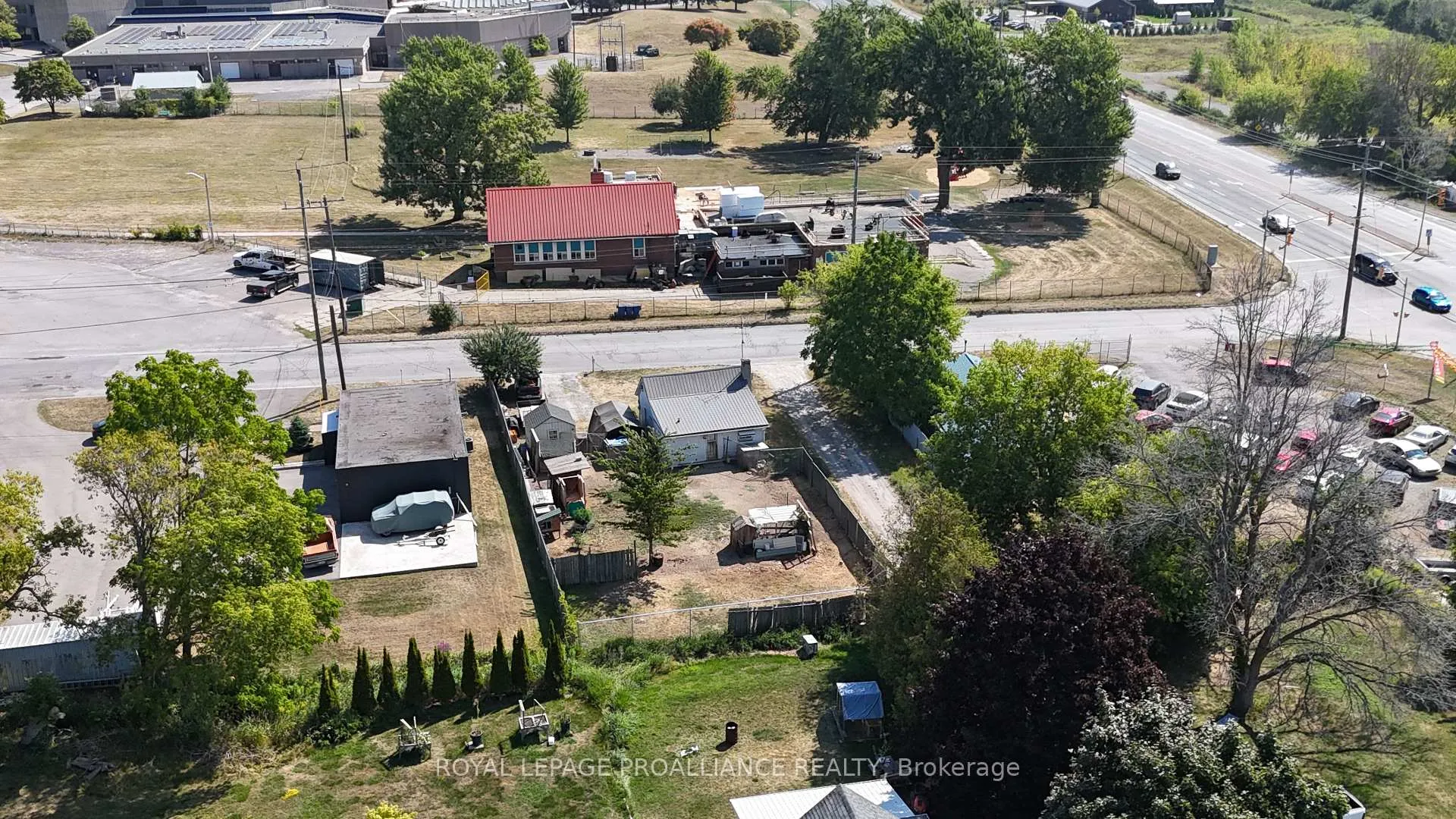 Photo 16 of 97 Aikins Road, Belleville, Belleville Ward — HOMEH