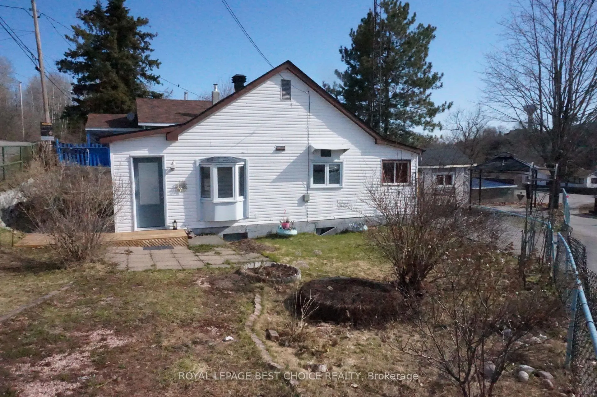 Photo 15 of 61 Silver Street, Cobalt — HOMEH