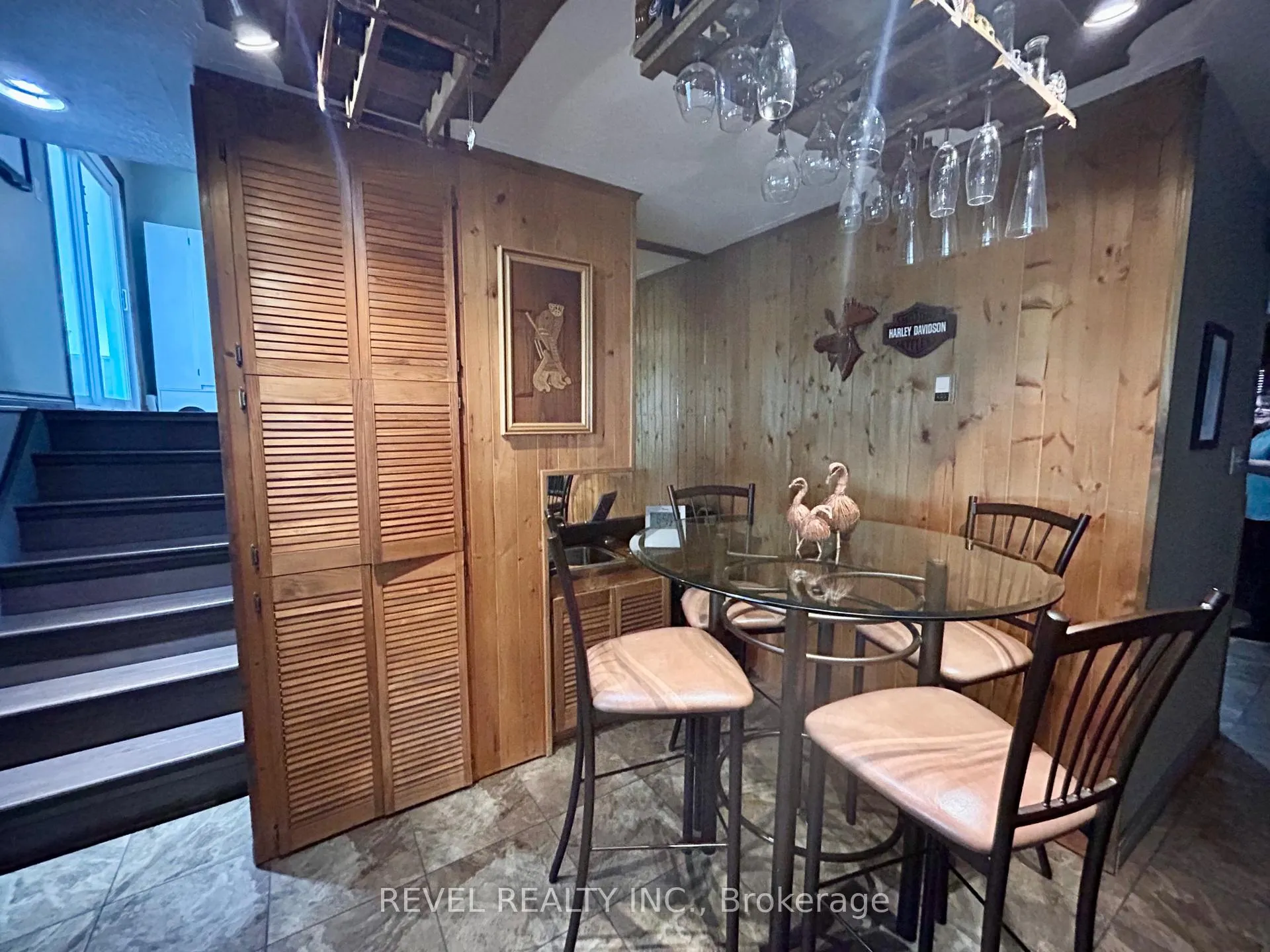 Photo 29 of 446 Eleventh Avenue, Cochrane — HOMEH